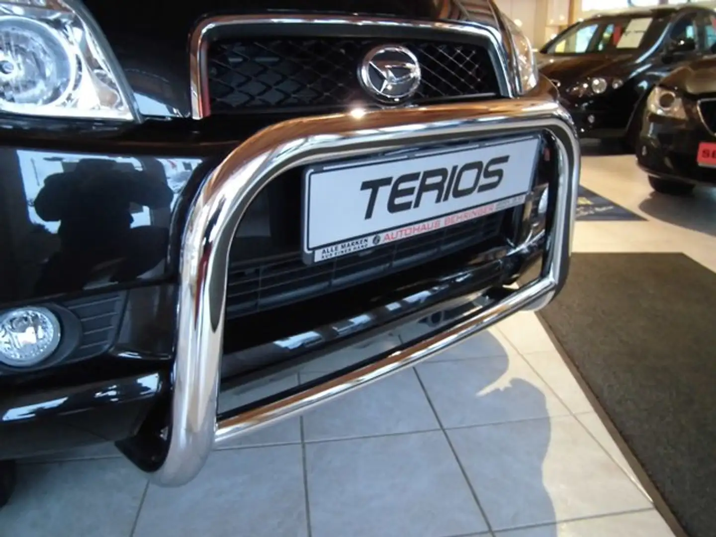 Daihatsu Terios 1.5 Top S 4WD / 4x4 / Expedition Zwart - 2