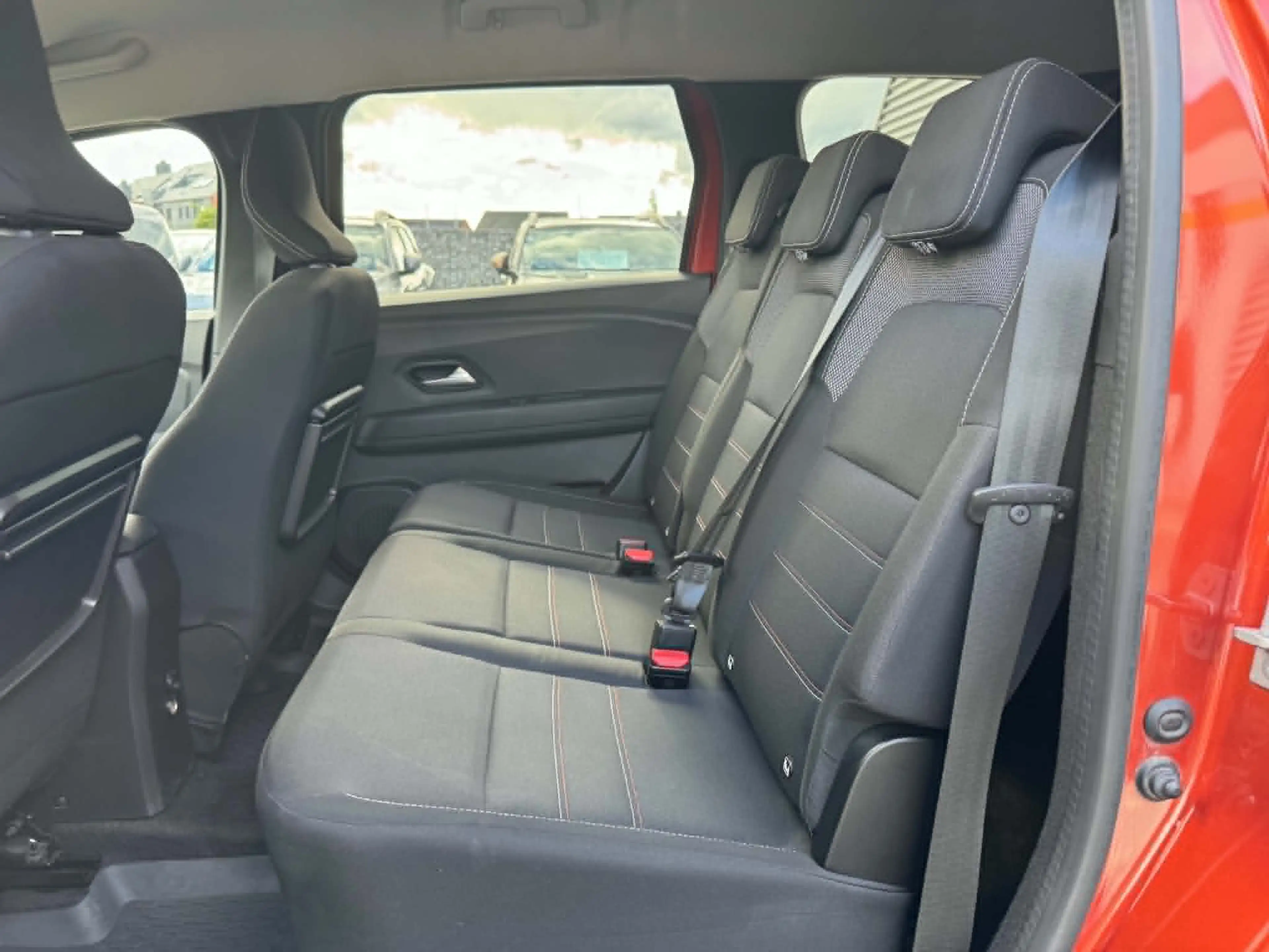 Dacia Jogger Jogger 1.0 TCe Extreme 7pl. — photo 10