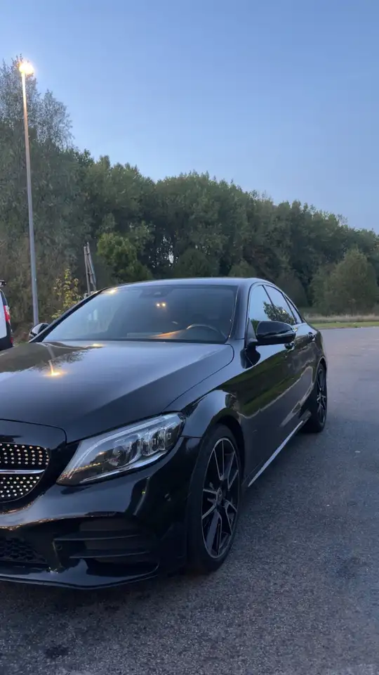 Mercedes-Benz C 180