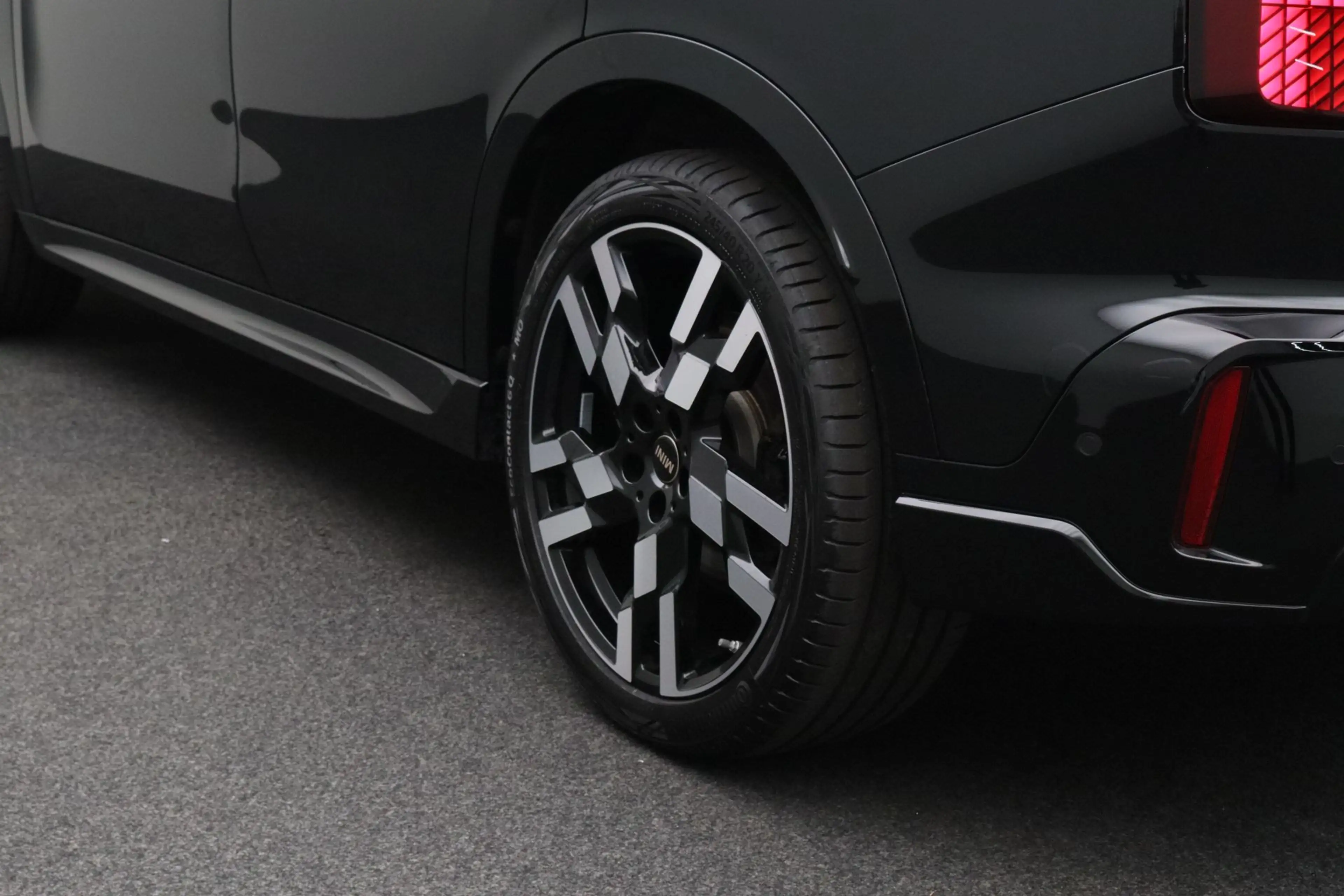 MINI John Cooper Works Countryman 2.0 S ALL4 JCW Trim | Pakket XL | Elektrische Vers — photo 3