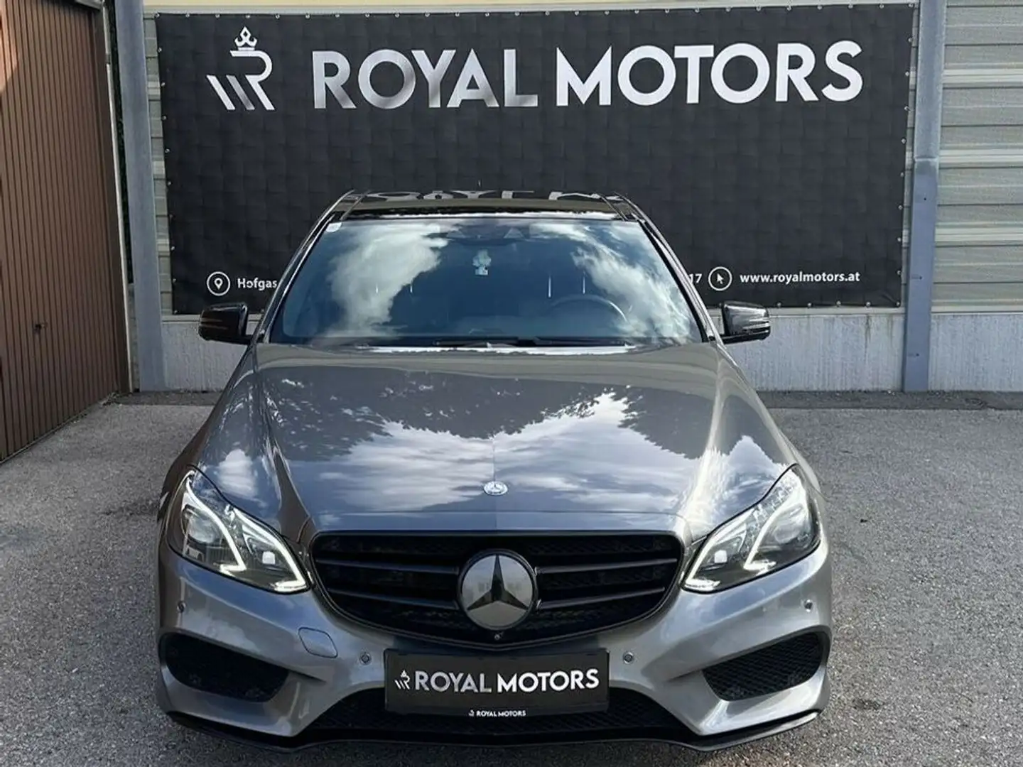 Mercedes-Benz E 350 4-Matic/AMG/VOLLAUSSTATTUNG Gris - 2