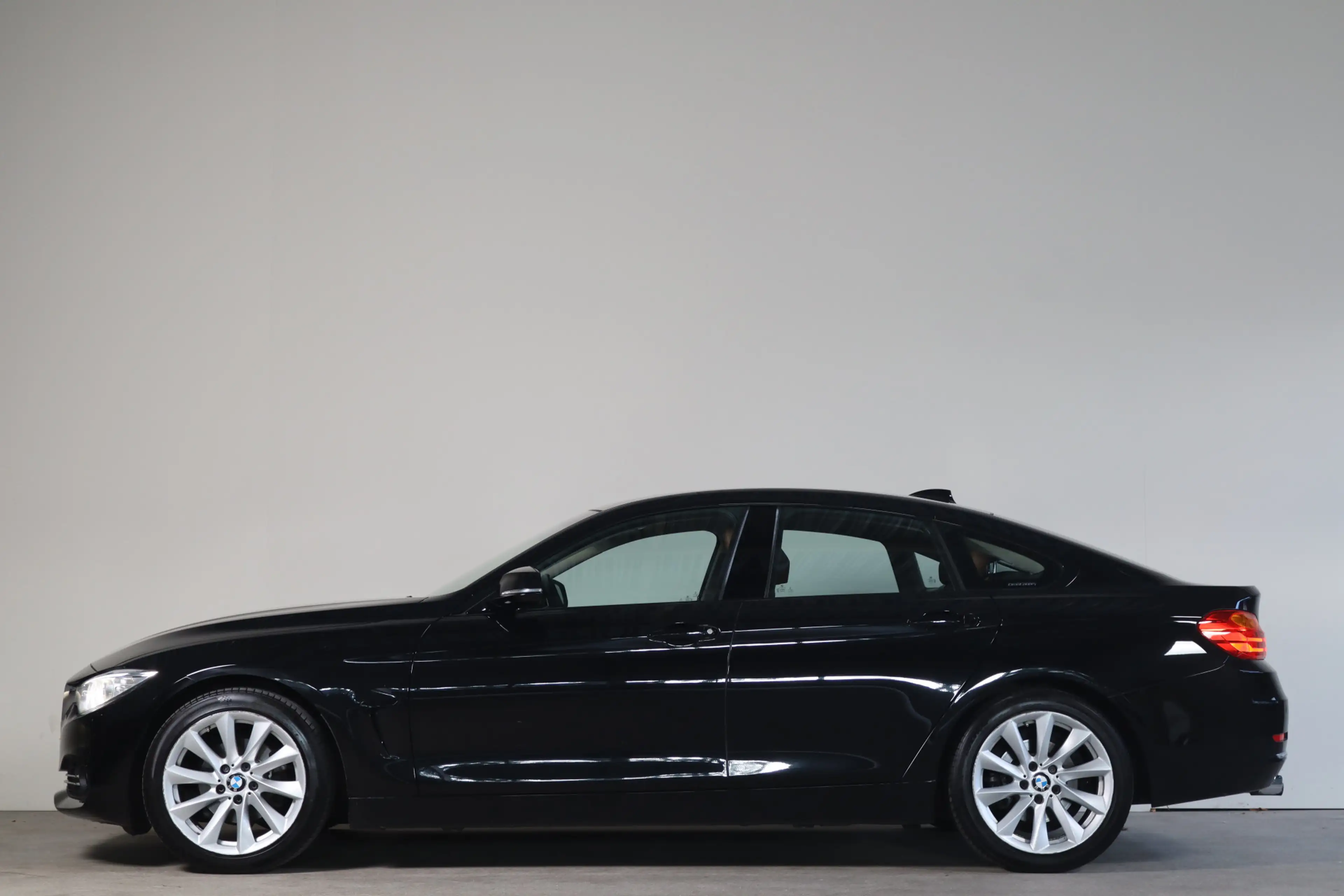 BMW 418 4-serie Gran Coupé 418i Centennial High Executive — photo 12