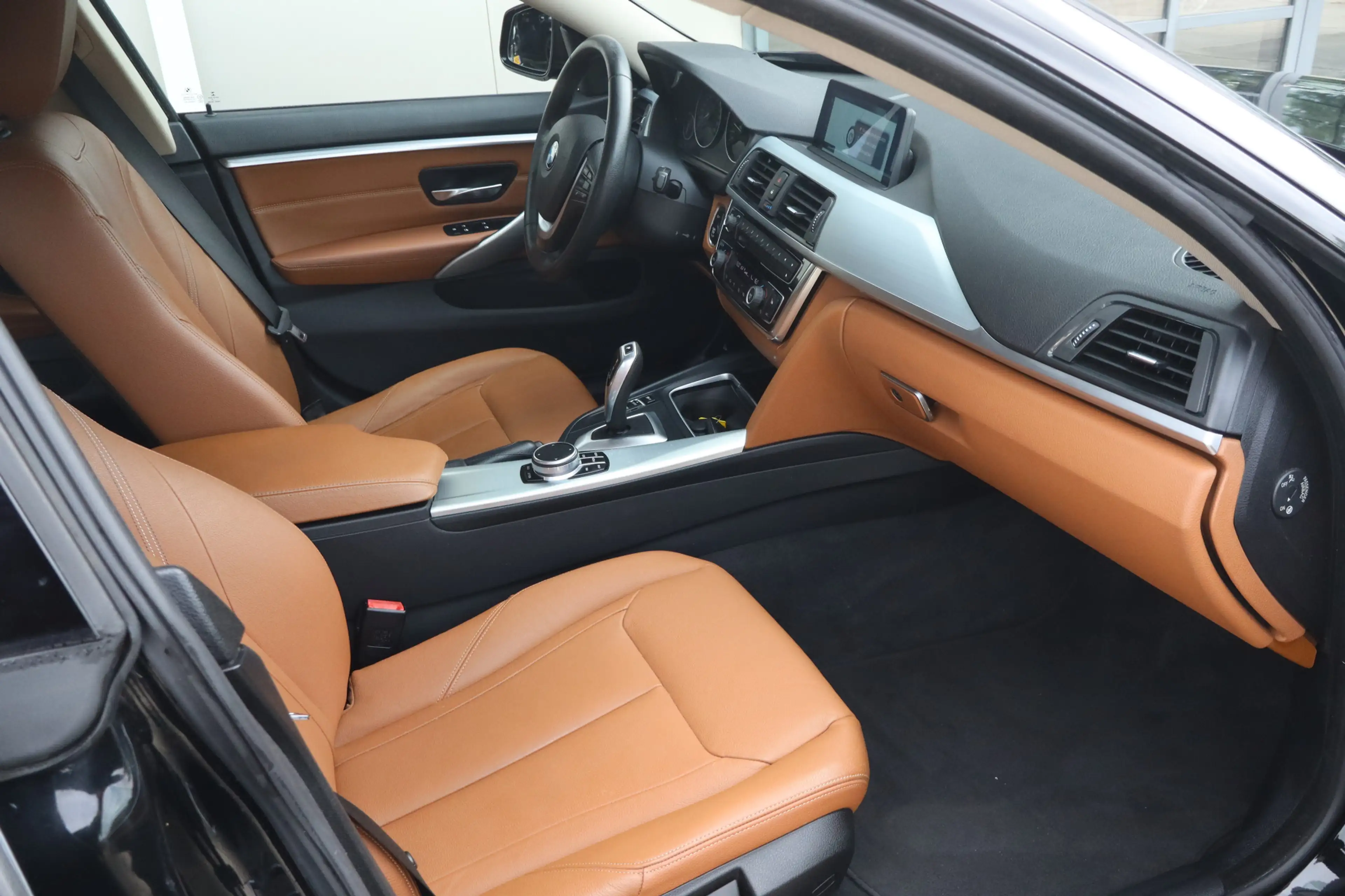 BMW 418 4-serie Gran Coupé 418i Centennial High Executive — photo 3