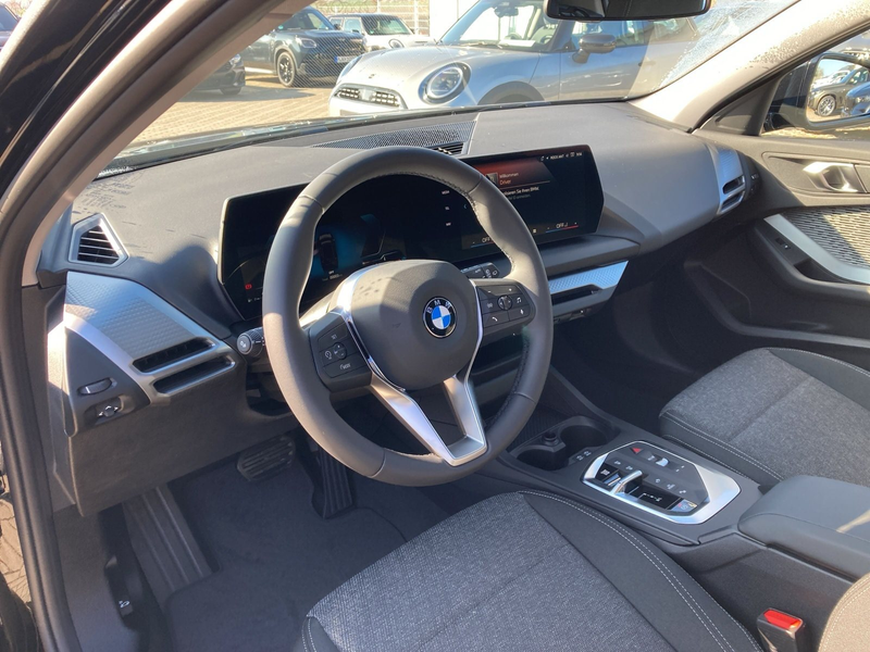 BMW 120 DAB Parkassistent Klimaaut. Shz — photo 8