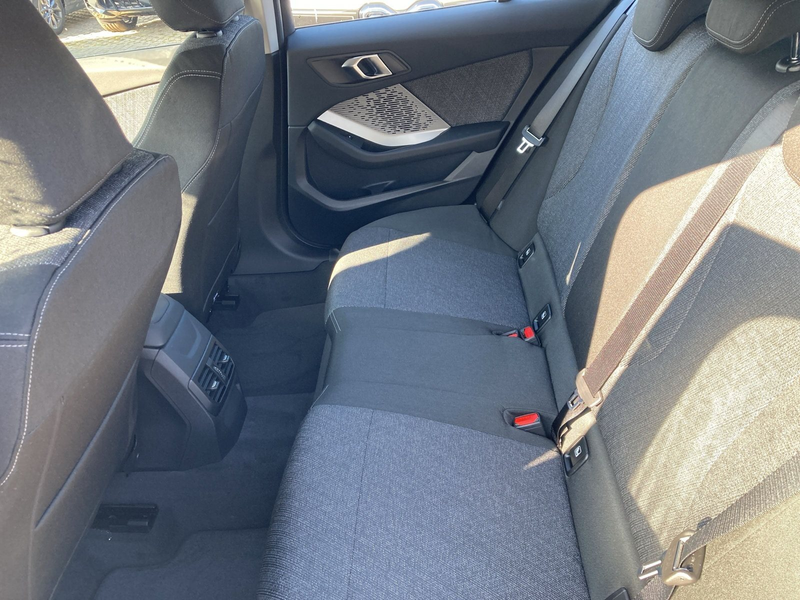 BMW 120 DAB Parkassistent Klimaaut. Shz — photo 12