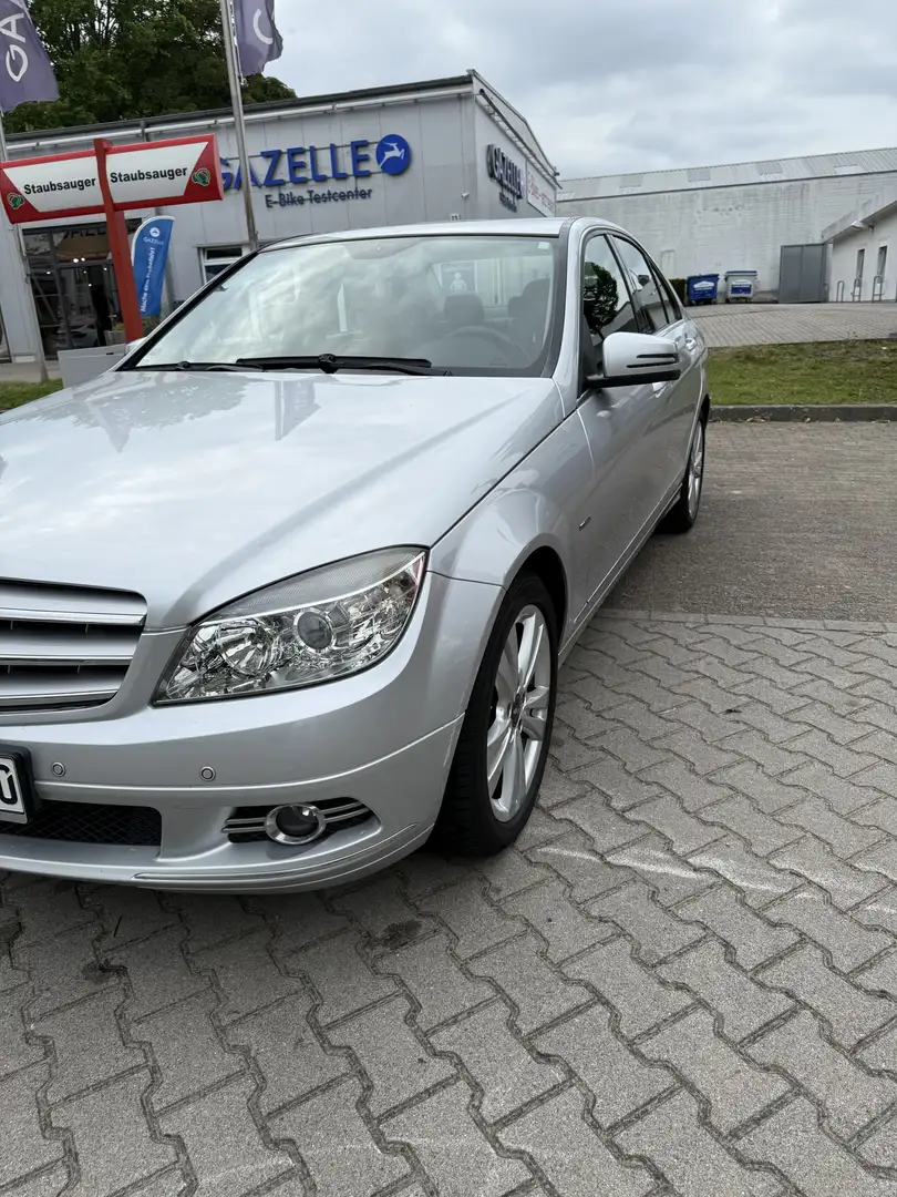 Mercedes-Benz C 180 CGI Automatik BlueEFFICIENCY Avantgarde - 2