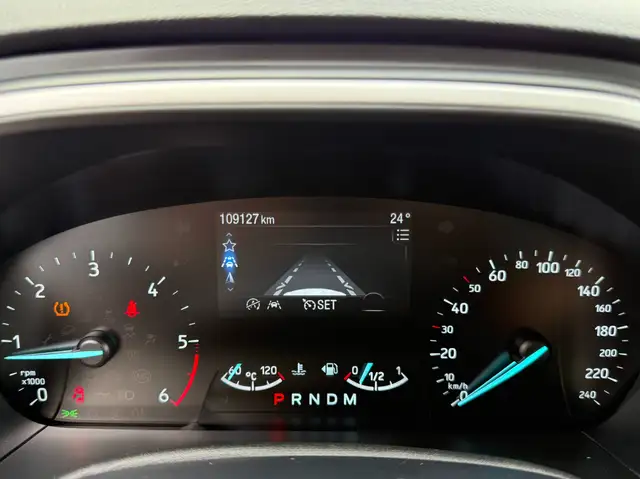 Ford Focus view 19