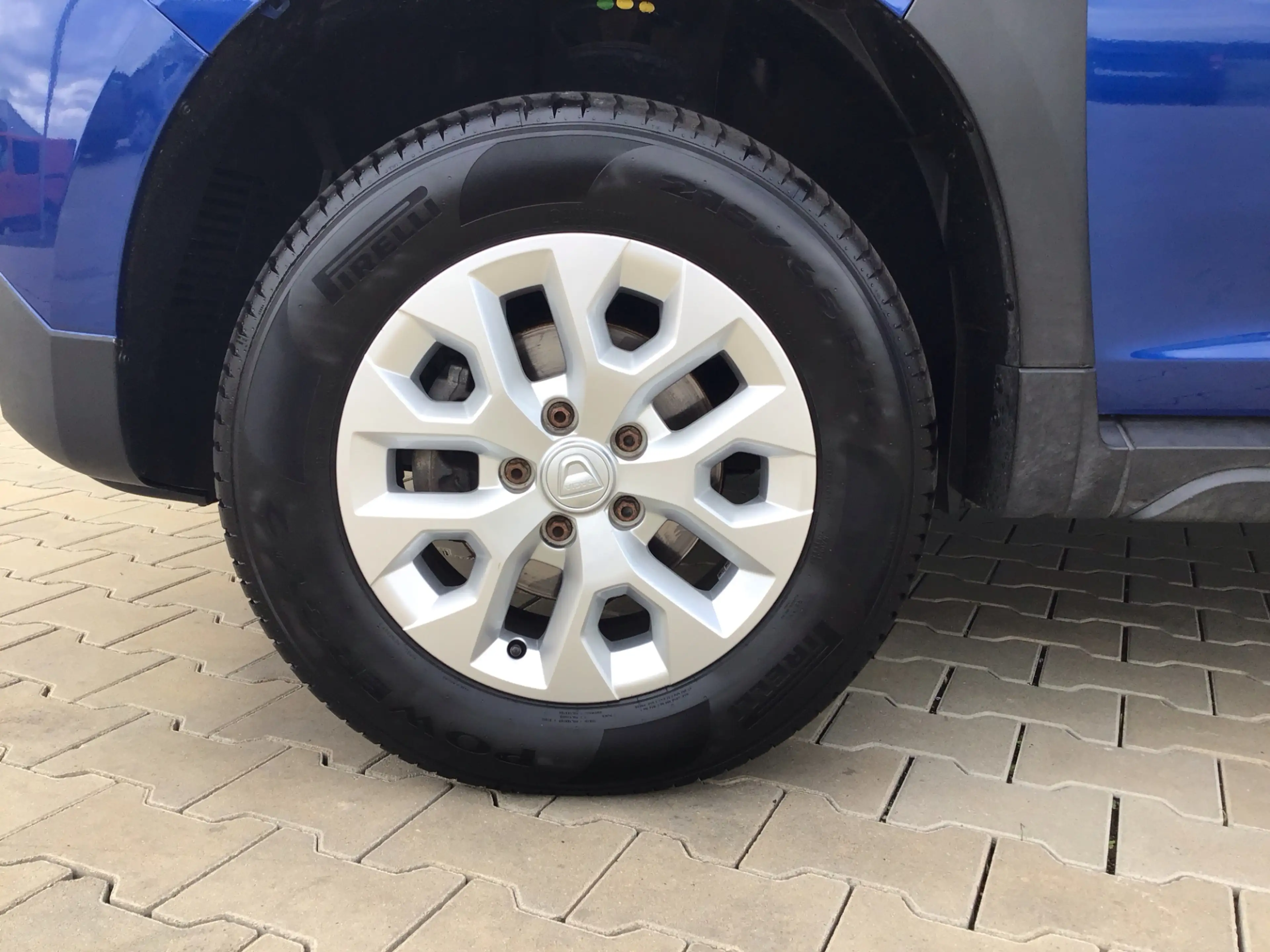 Dacia Duster TCe 130  Comfort  SHZ LED — photo 10