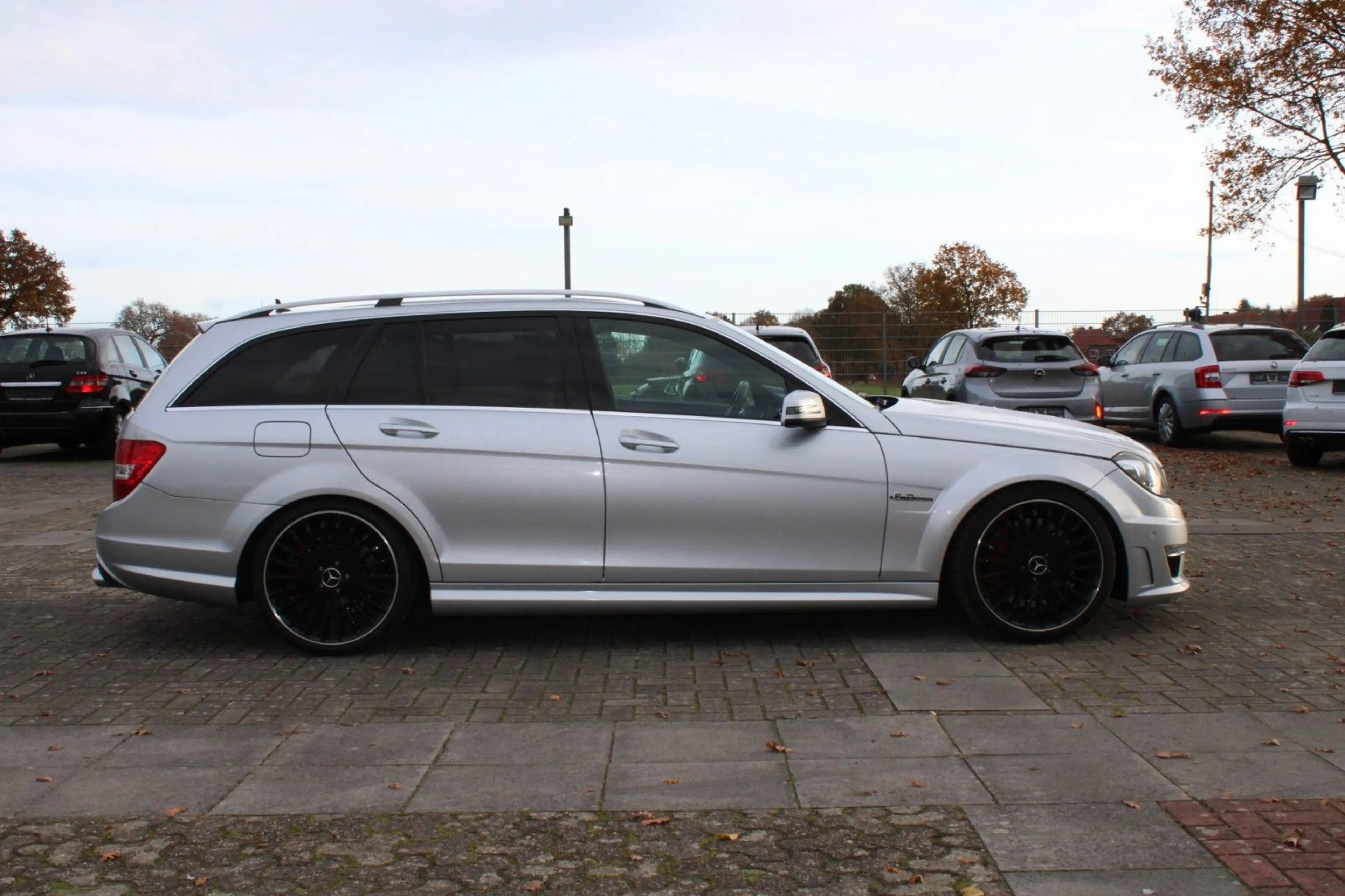 Mercedes-Benz C 63 AMG — photo 3