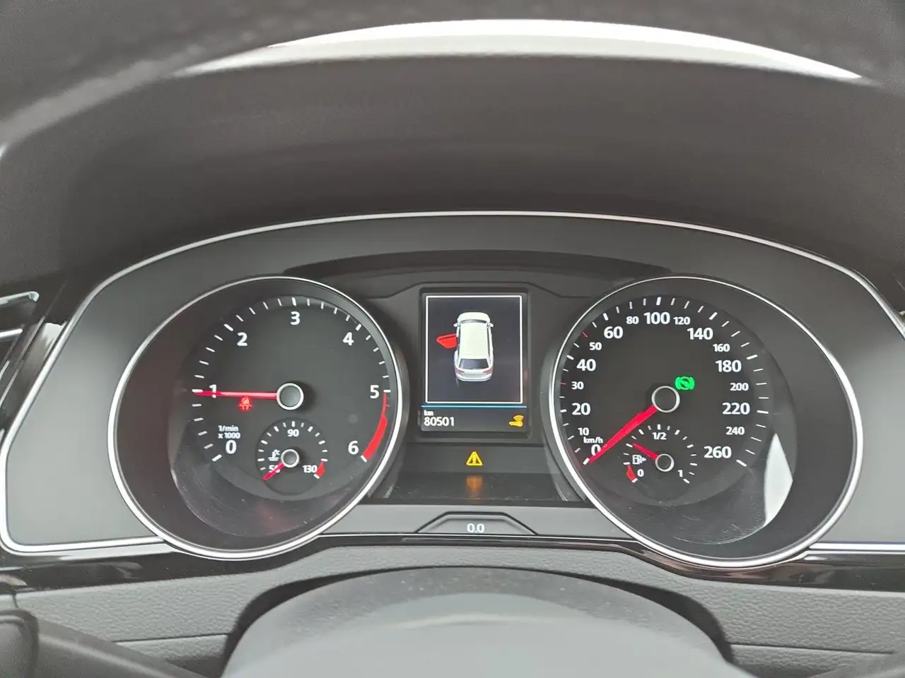 Volkswagen Passat Variant Business 2.0 TDI DSG, KAM/ACC/LED 9