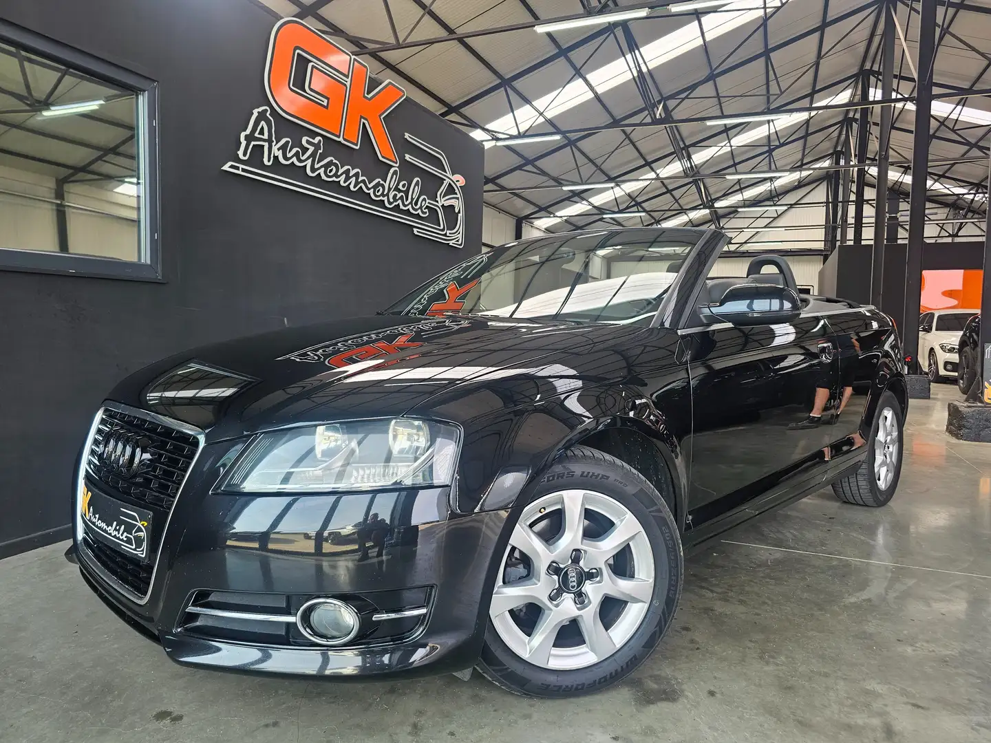 Audi A3 1.6Tdi Cabriolet Ambition // CUIR // GPS Noir - 1