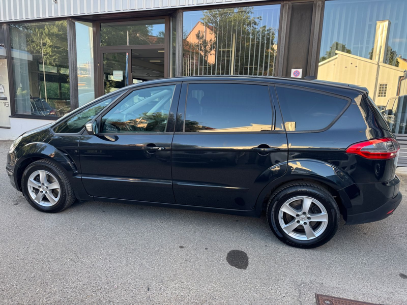 Ford S-Max 2.0 TDCi KAT Titanium Tüv neu 2 hand Navi — photo 4
