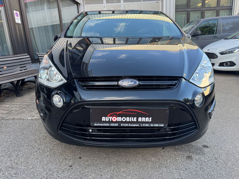 Ford S-Max 2.0 TDCi KAT Titanium Tüv neu 2 hand Navi — photo 2