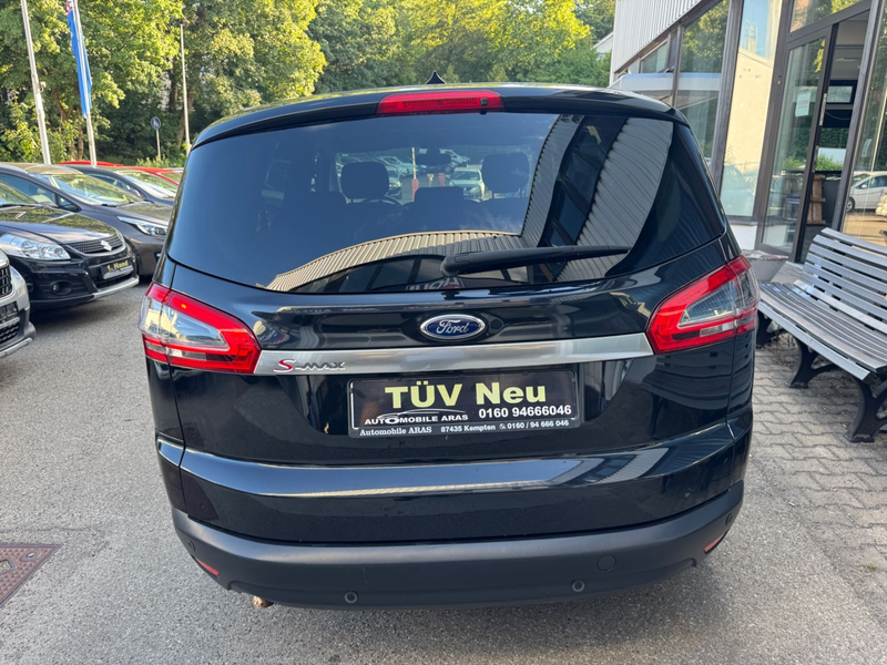 Ford S-Max 2.0 TDCi KAT Titanium Tüv neu 2 hand Navi — photo 8