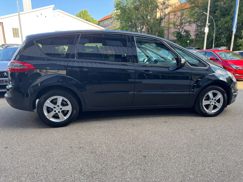 Ford S-Max 2.0 TDCi KAT Titanium Tüv neu 2 hand Navi — photo 5