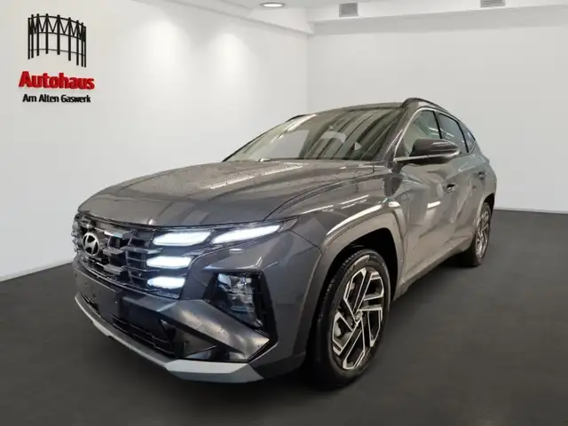 Hyundai TUCSON PLUGIN ALLRAD PRIME+LEDER+NAVI+APPLE/ANDROID