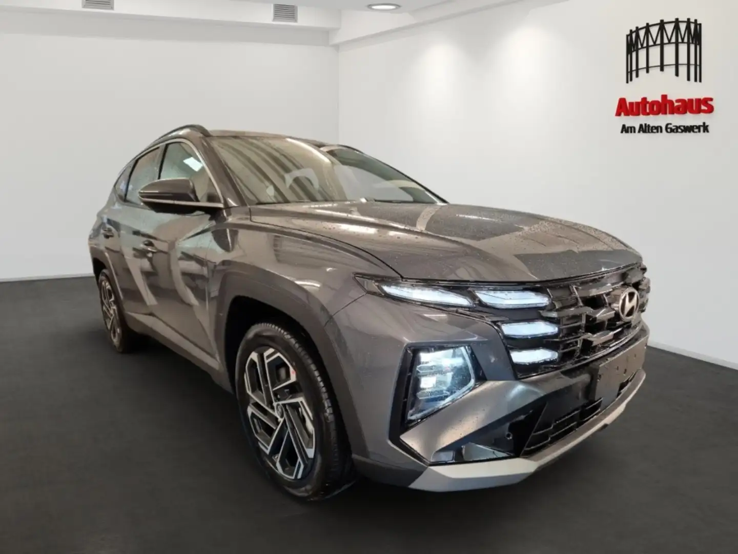 Hyundai TUCSON PLUGIN ALLRAD PRIME+LEDER+NAVI+APPLE/ANDROID Grau - 2