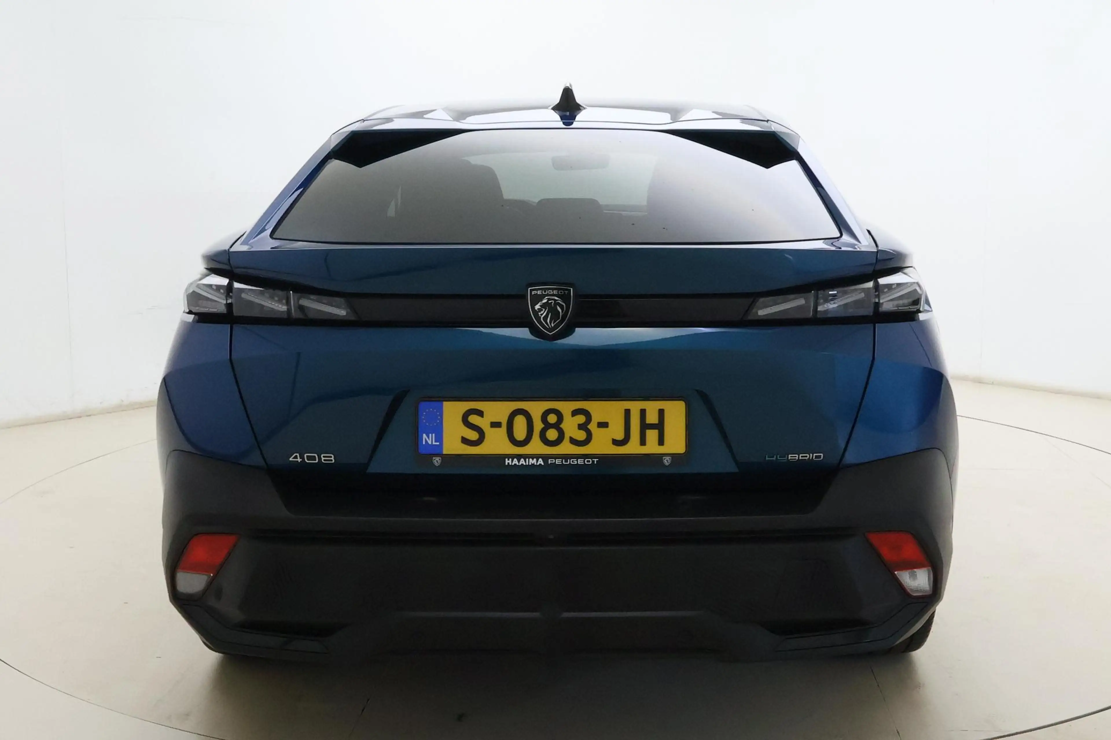 Peugeot 408 1.6 HYbrid GT 225 EAT8 First Edition | Alcantara b — photo 11