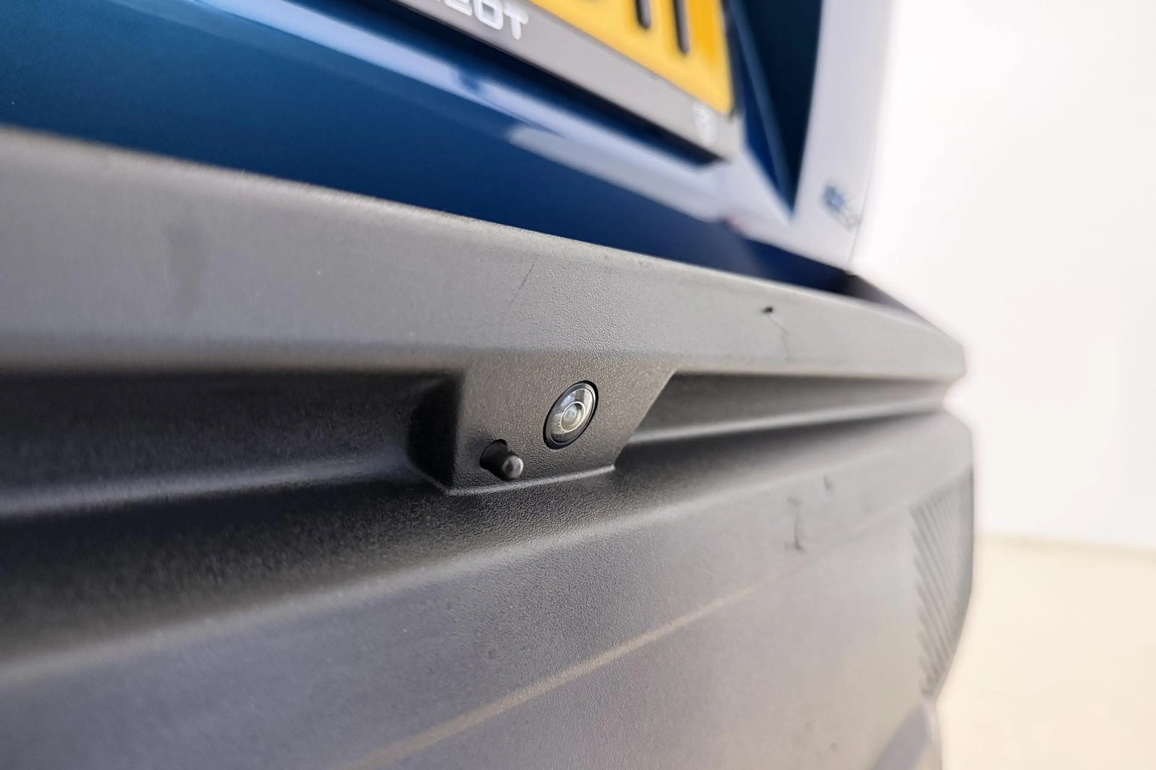 Peugeot 408 1.6 HYbrid GT 225 EAT8 First Edition | Alcantara b — photo 7