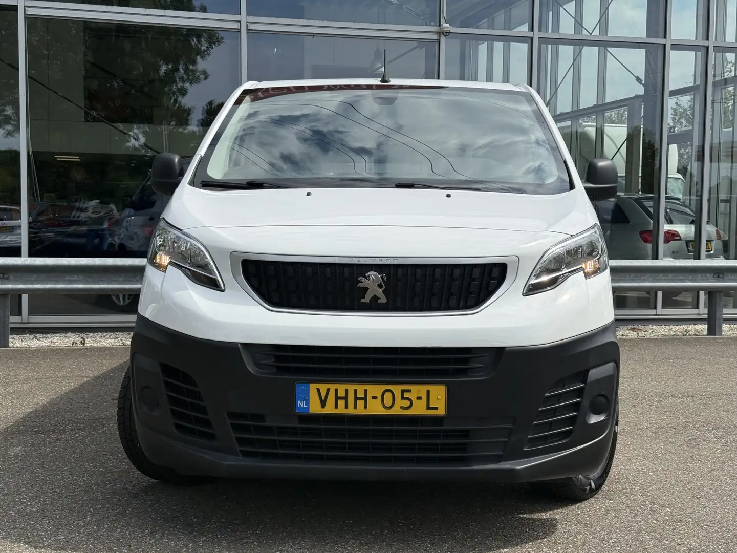 Peugeot Expert 2.0 BlueHDI 120 Long Premium | NL-auto | 1e Eig | Wit - 2