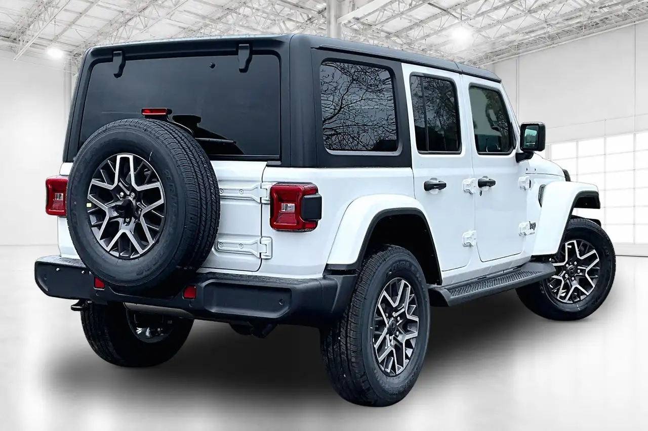 Jeep Wrangler снимка Jeep Wrangler