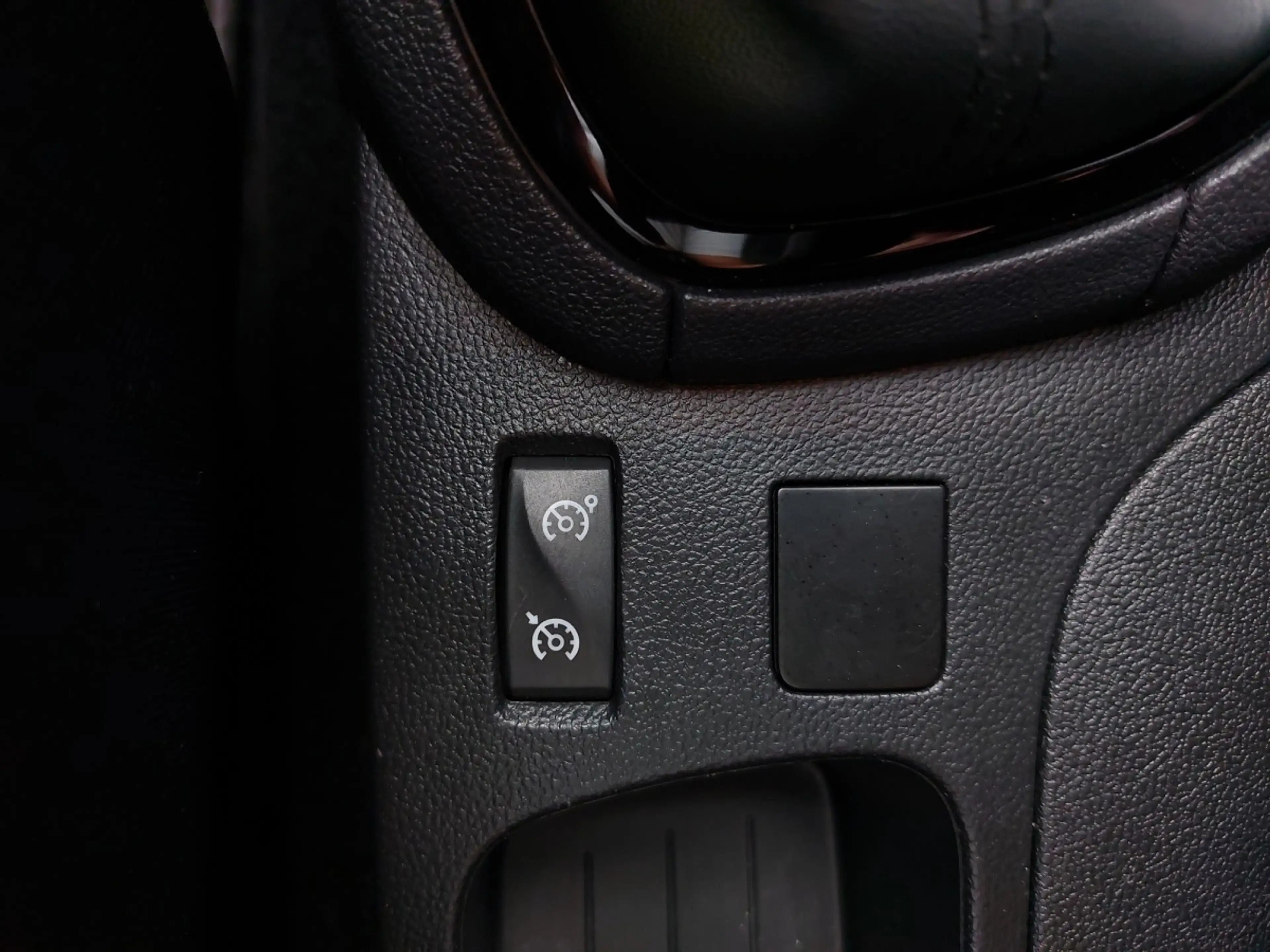 Renault Clio Grandtour Business Edition TCe 75 — photo 17