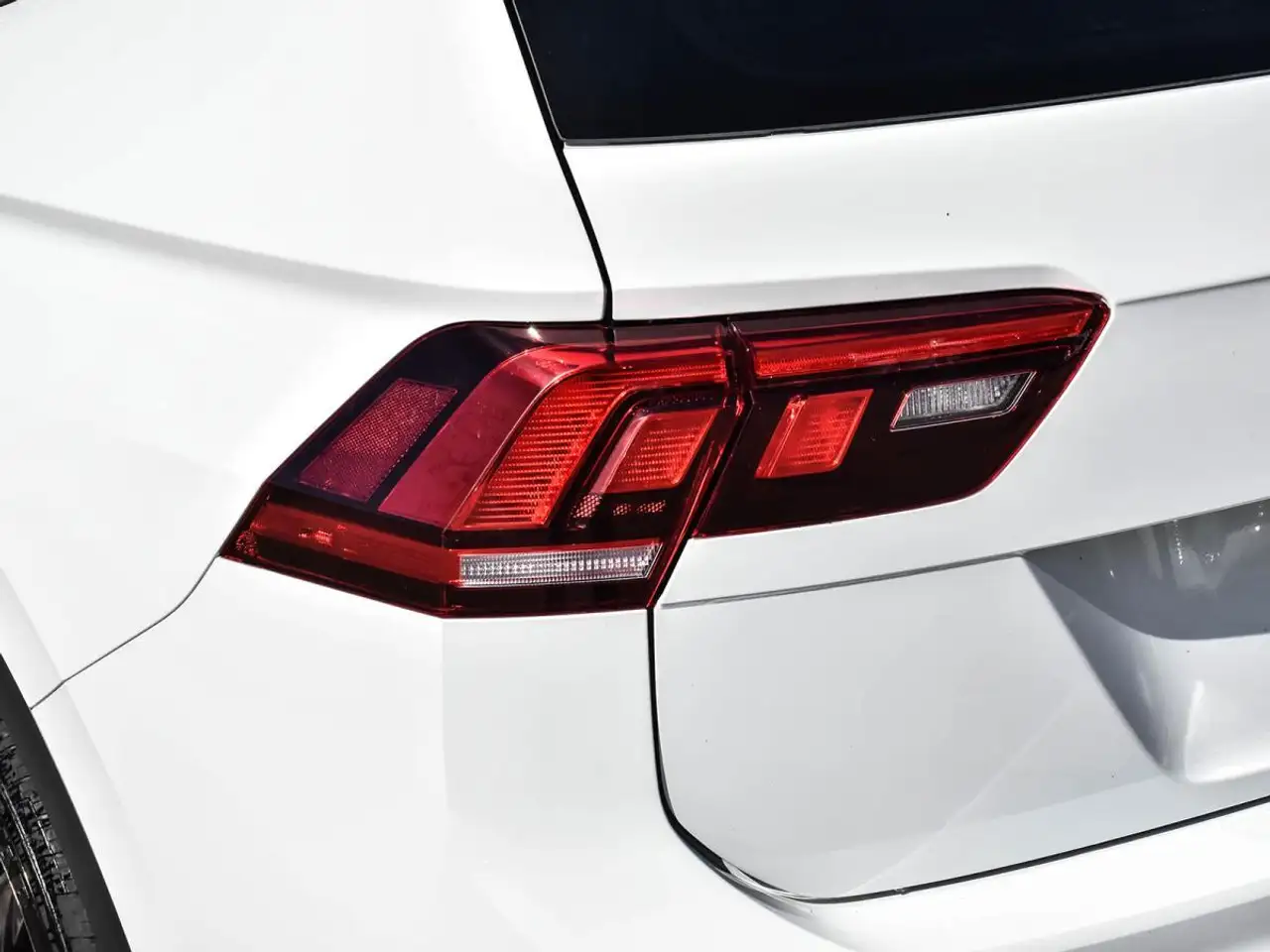 Volkswagen Tiguan снимка Volkswagen Tiguan