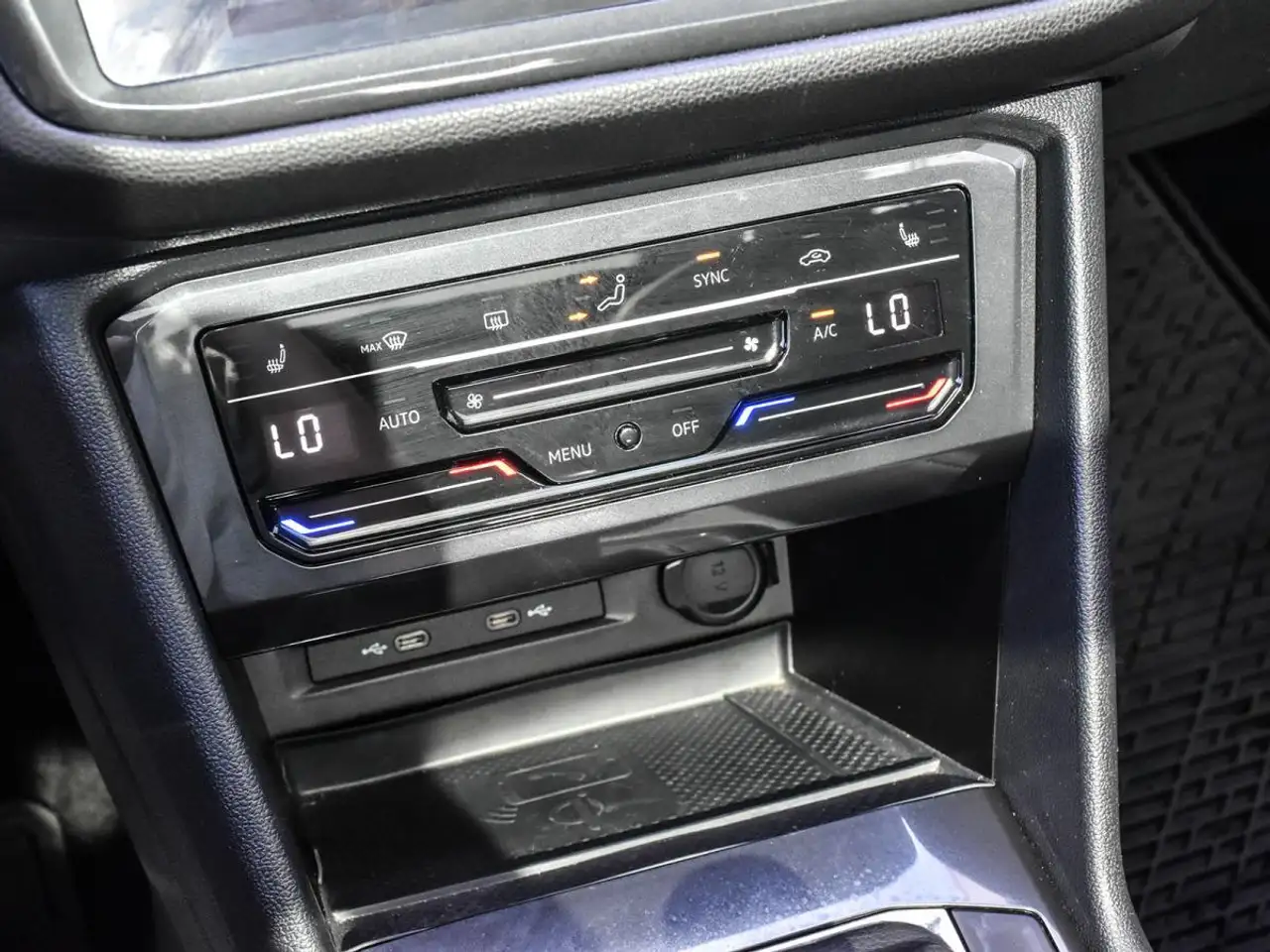 Volkswagen Tiguan снимка Volkswagen Tiguan