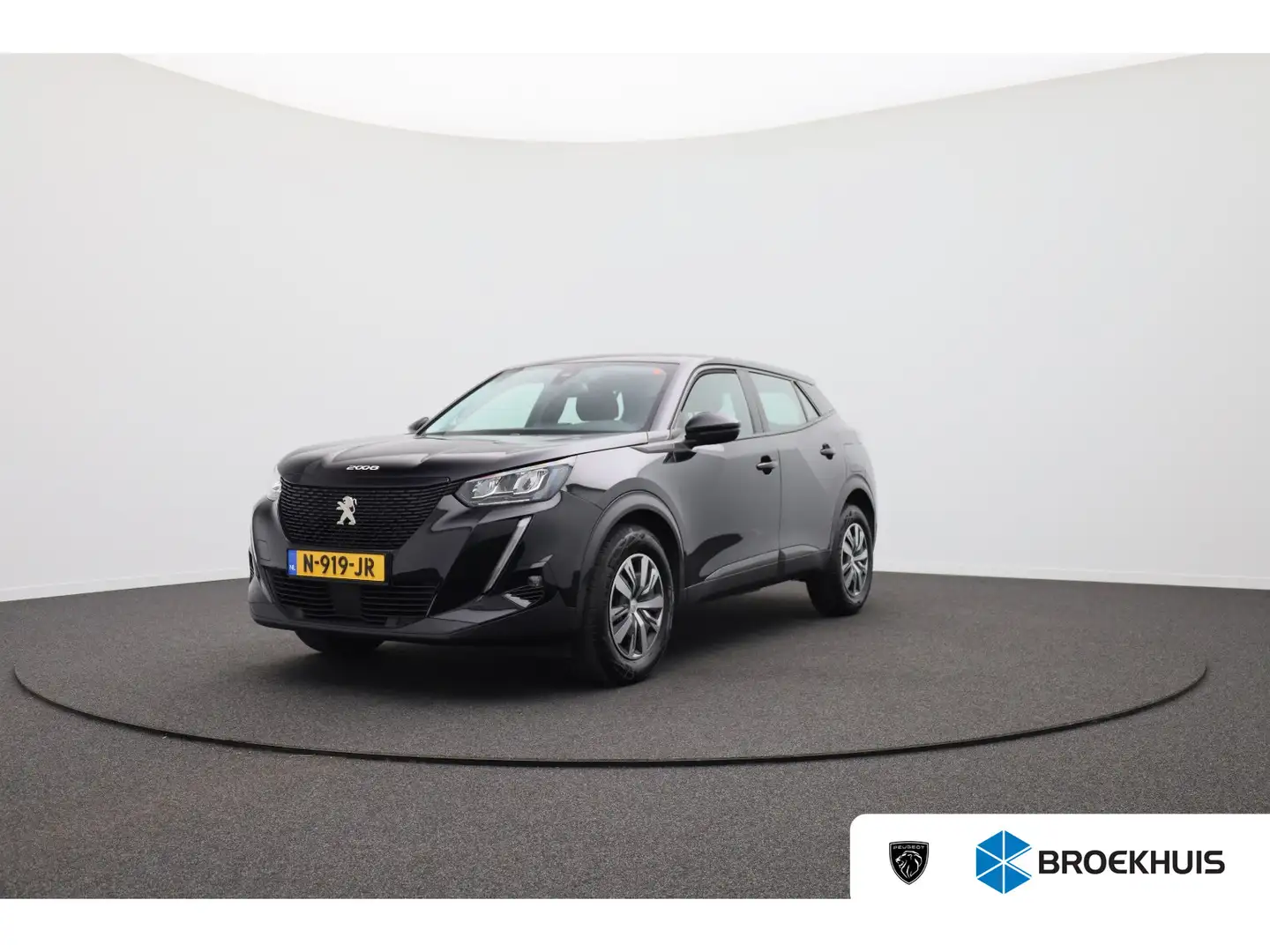 Peugeot 2008 1.2 PureTech Blue Lease Active Camera | Carplay | Noir - 1
