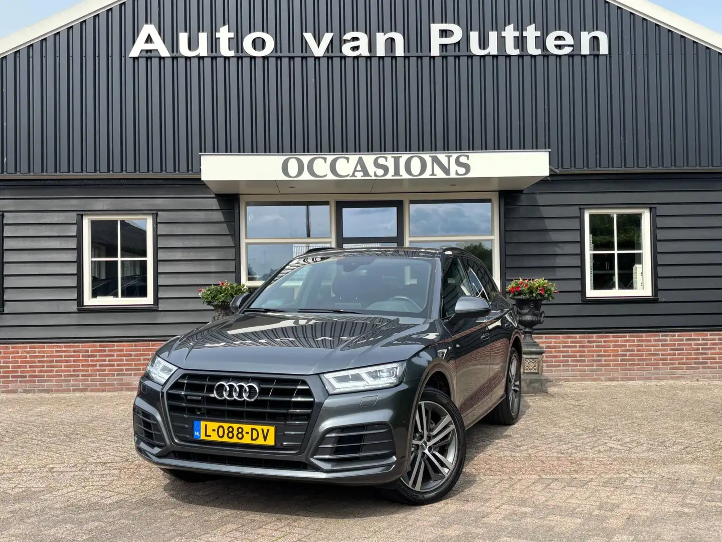 Audi Q5 2.0 TDI quattro Sport S Line Black Edition panoram Gris - 1
