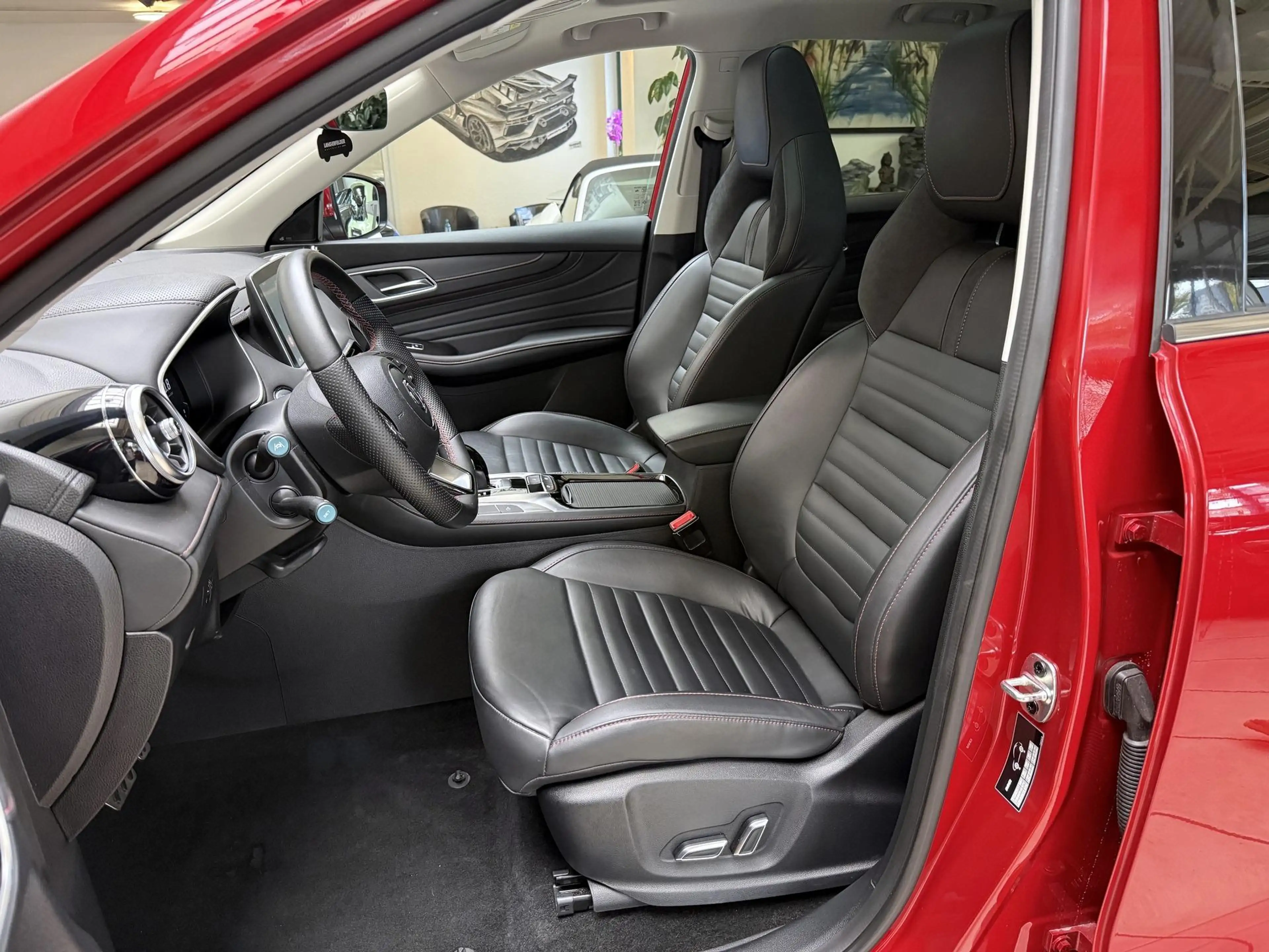 MG HS HS Hybrid Luxury ACC|SHZ|360°CAM|TW|Pano*eHK*LED — photo 13