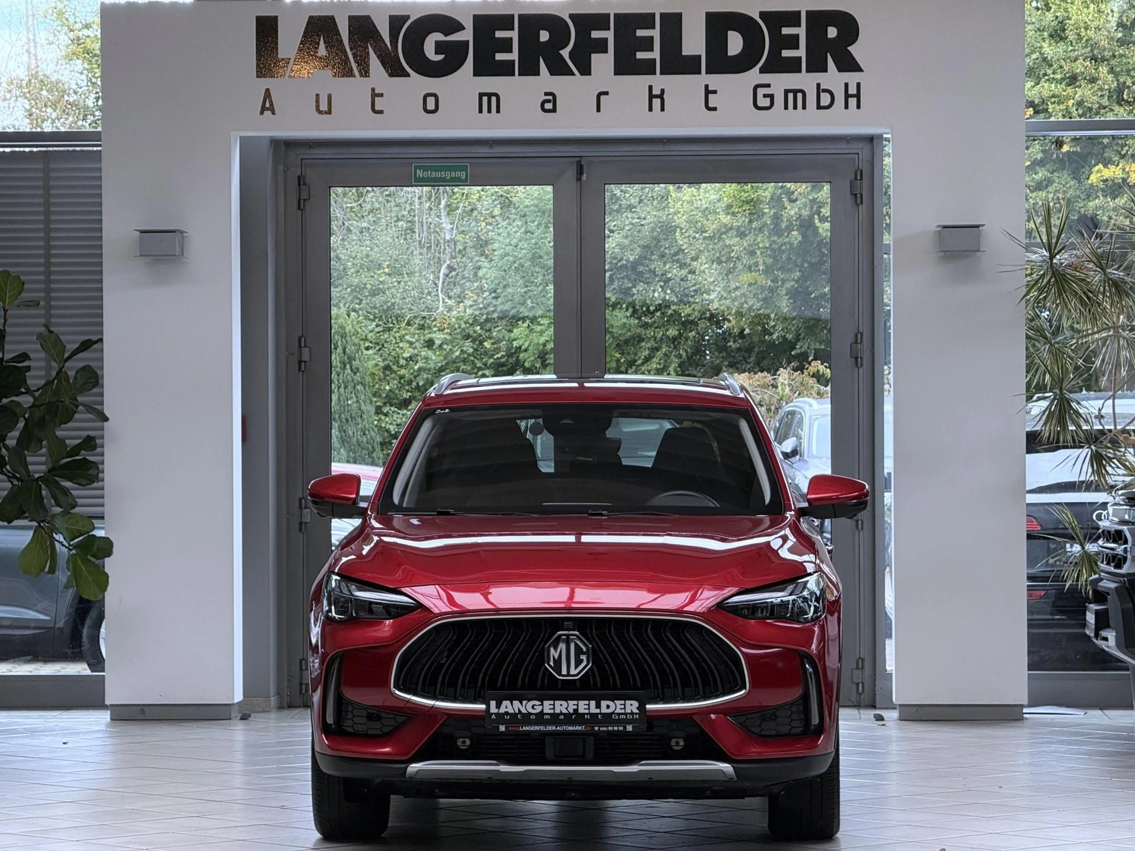 MG HS HS Hybrid Luxury ACC|SHZ|360°CAM|TW|Pano*eHK*LED — photo 9