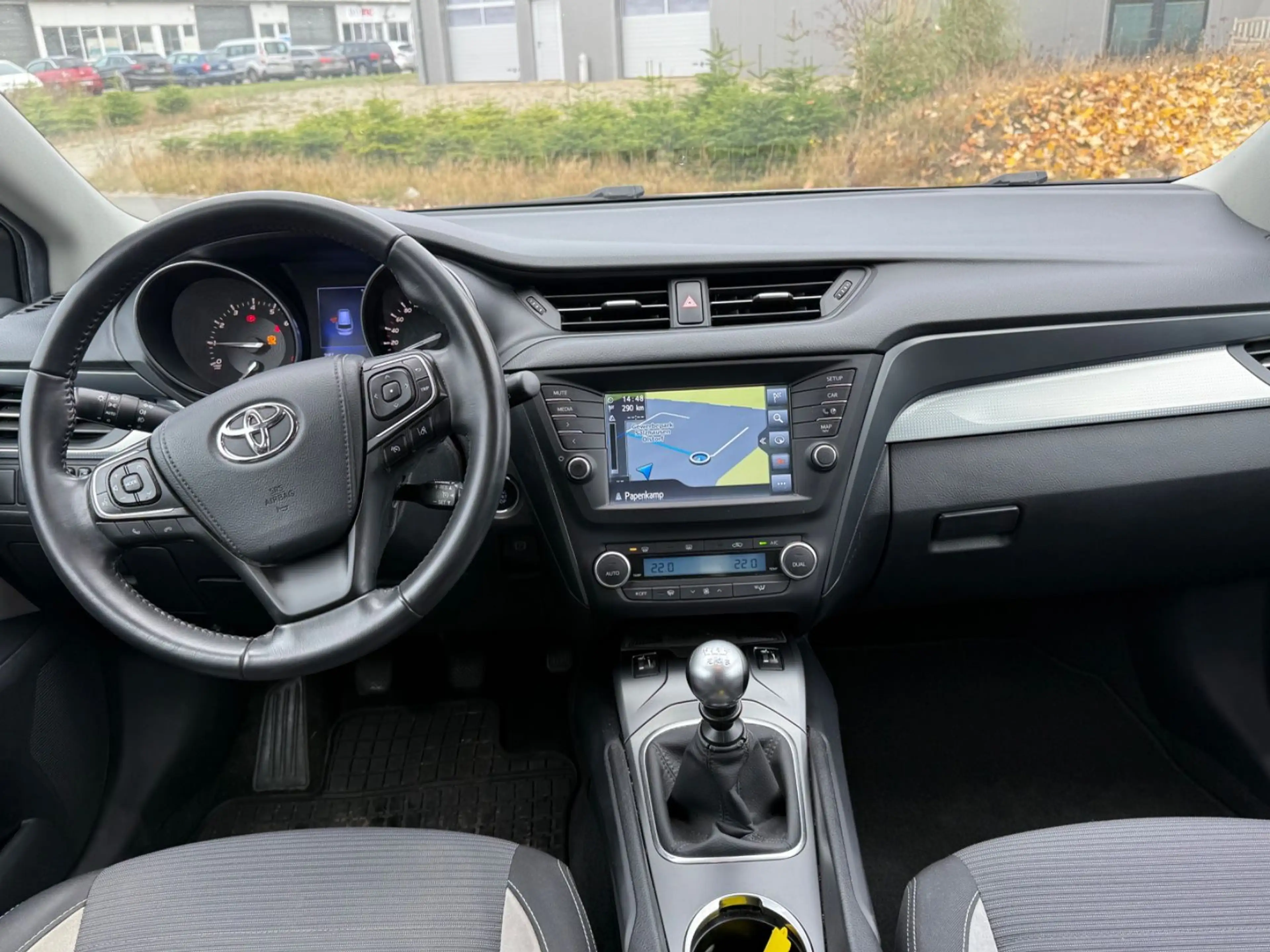 Toyota Avensis Touring Sports Edition-S+ — photo 13