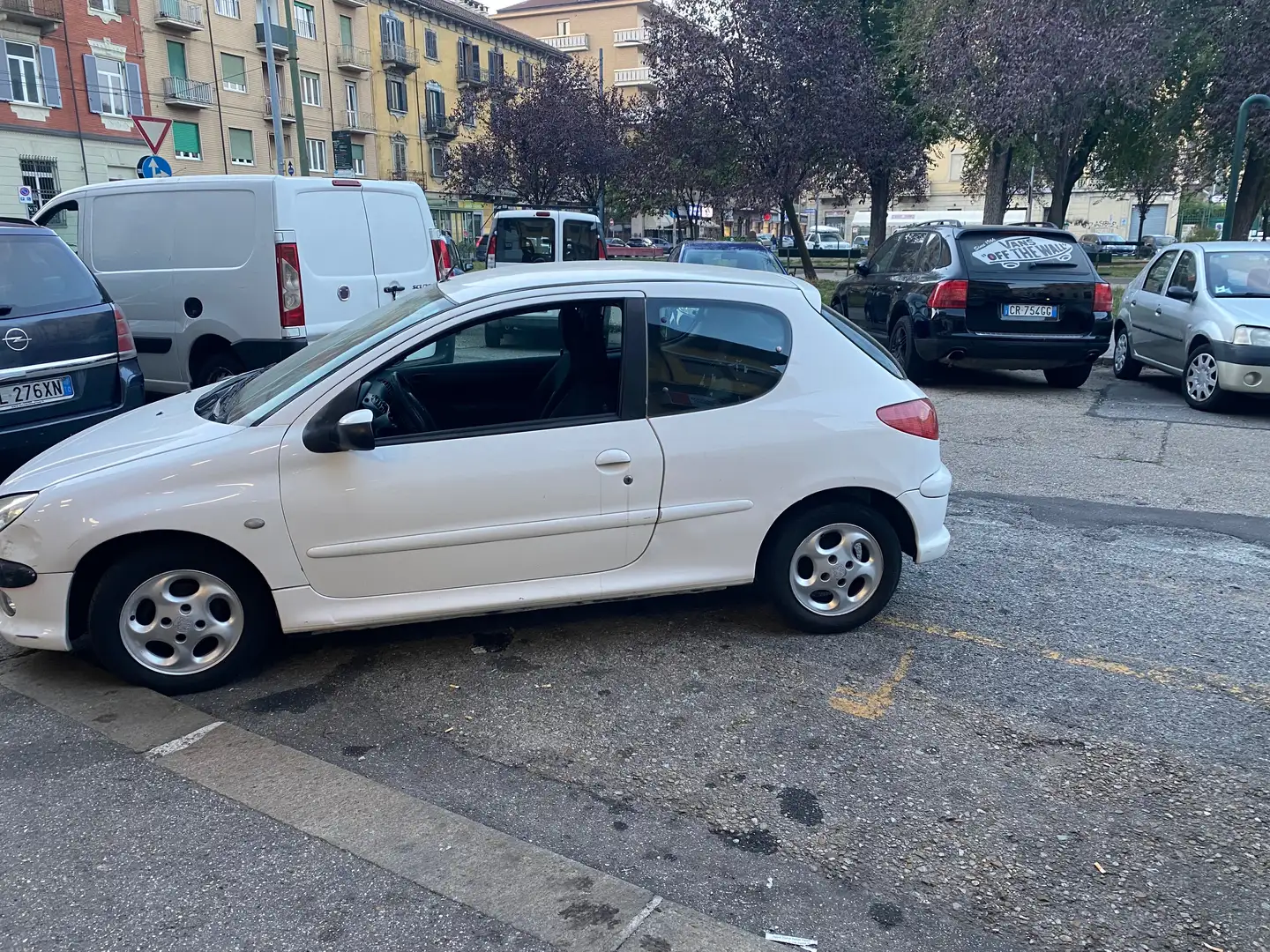 Peugeot 206 206 3p 1.1 euro 4 motore ricondizionato - 1
