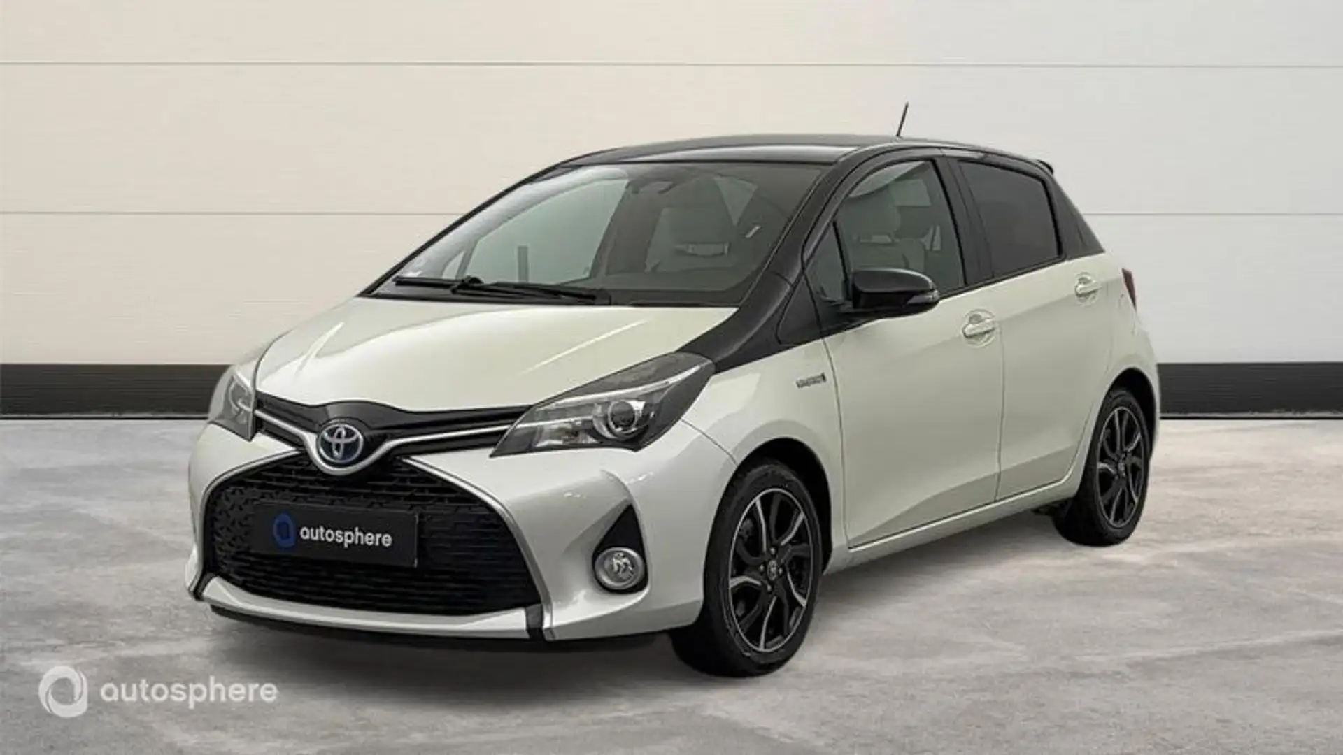 Toyota Yaris HSD 100h Collection 5p - 1