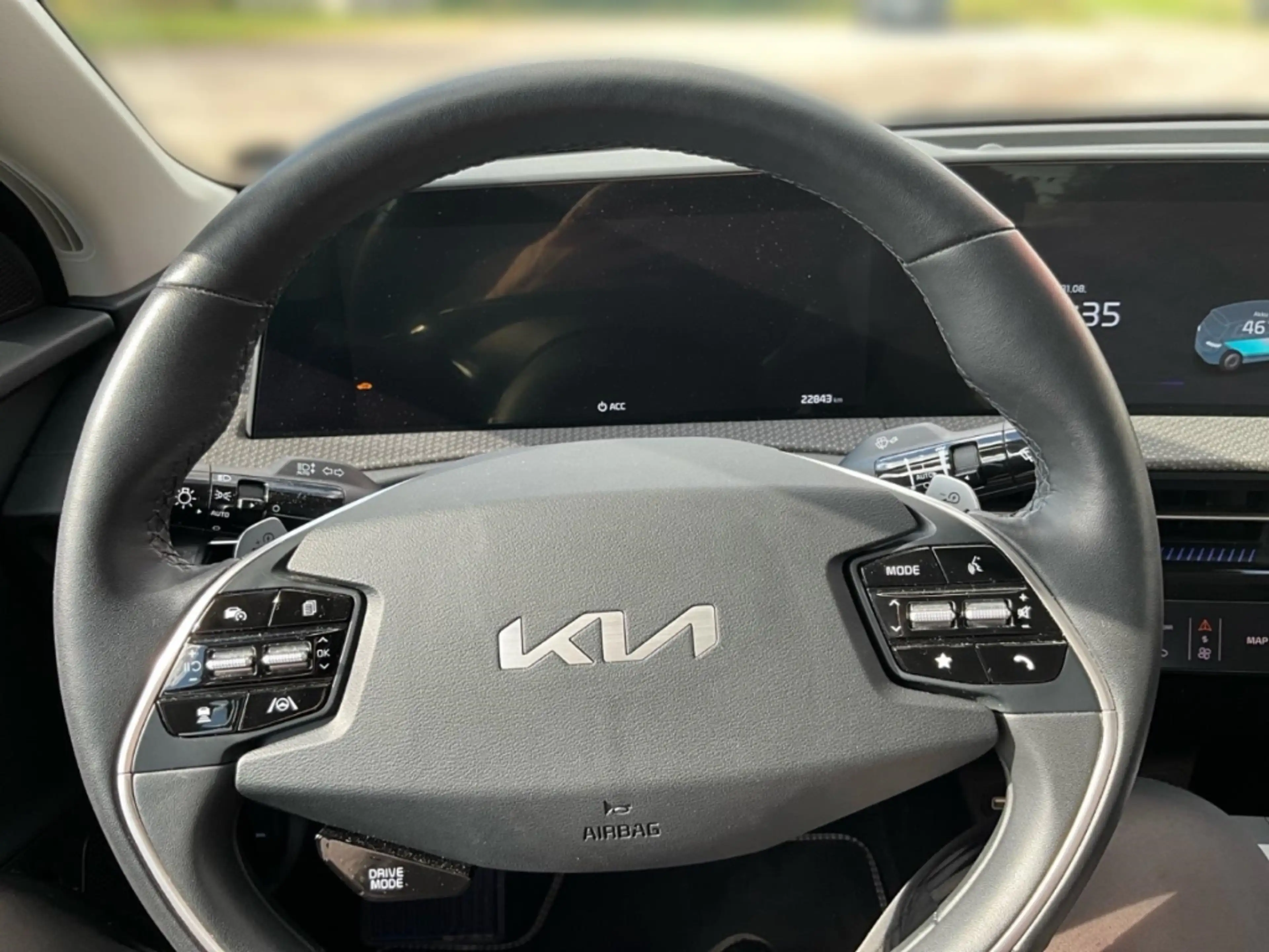 Kia EV6 58kWh Wärmepumpe Air elektr. Heckklappe V2L Totwin — photo 8