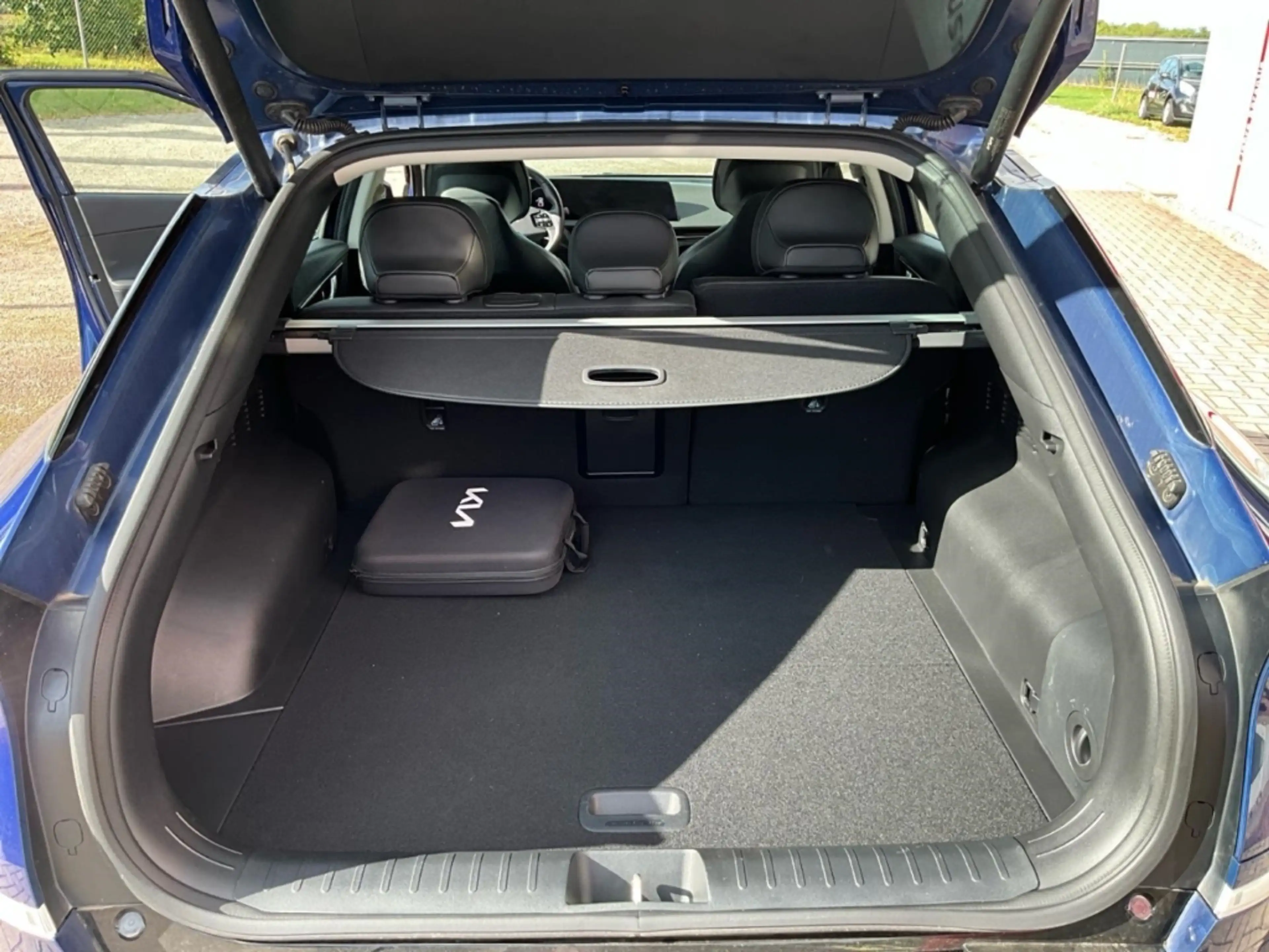 Kia EV6 58kWh Wärmepumpe Air elektr. Heckklappe V2L Totwin — photo 12