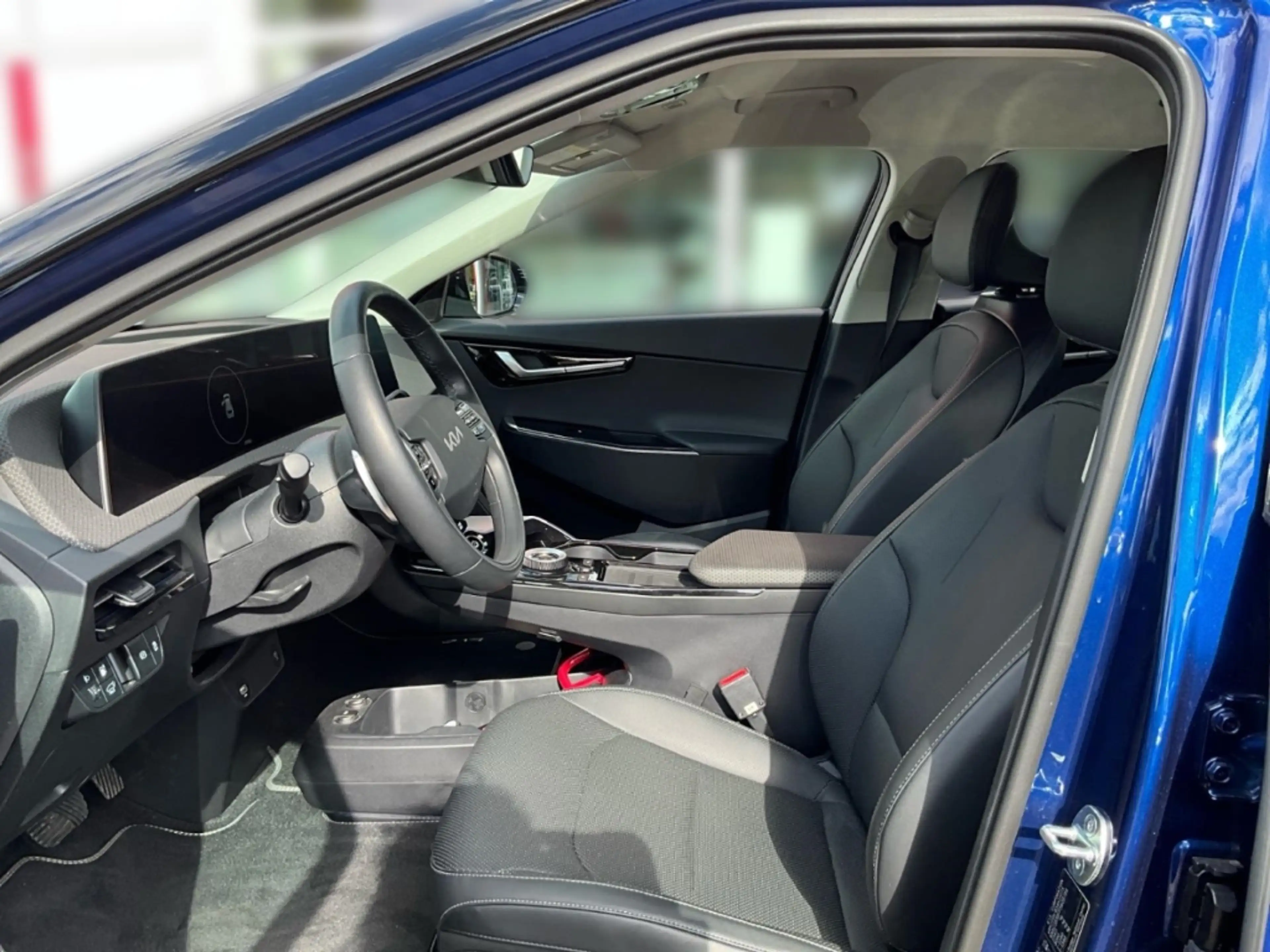 Kia EV6 58kWh Wärmepumpe Air elektr. Heckklappe V2L Totwin — photo 7