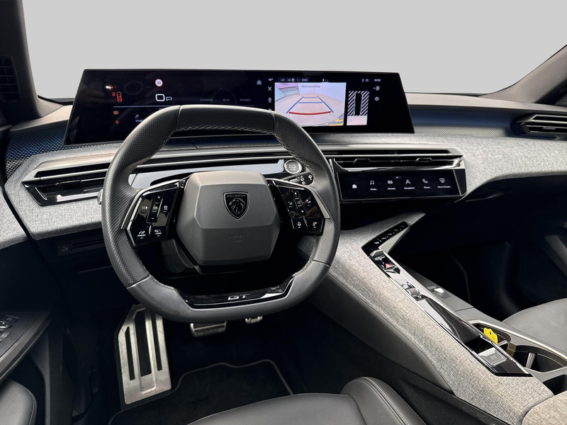 Peugeot 5008 1.2 Hybrid 145 GT 7p — photo 9