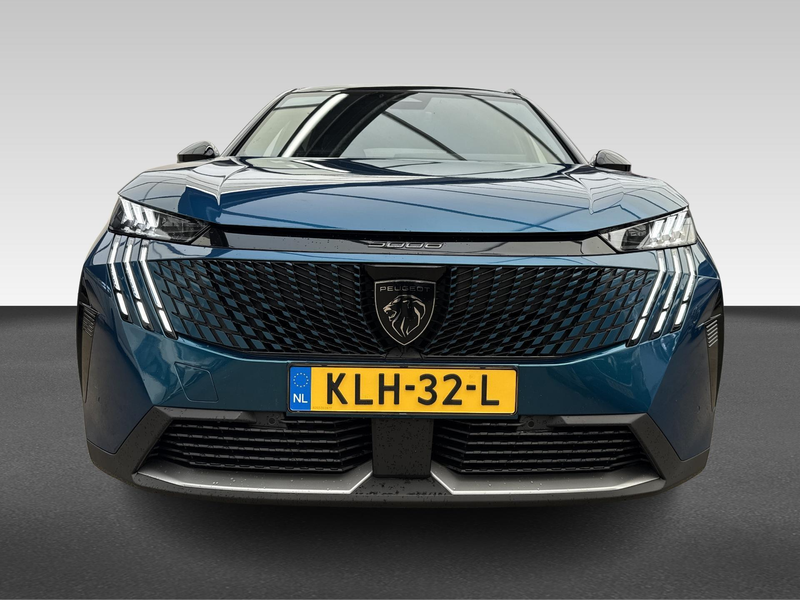 Peugeot 5008 1.2 Hybrid 145 GT 7p — photo 10