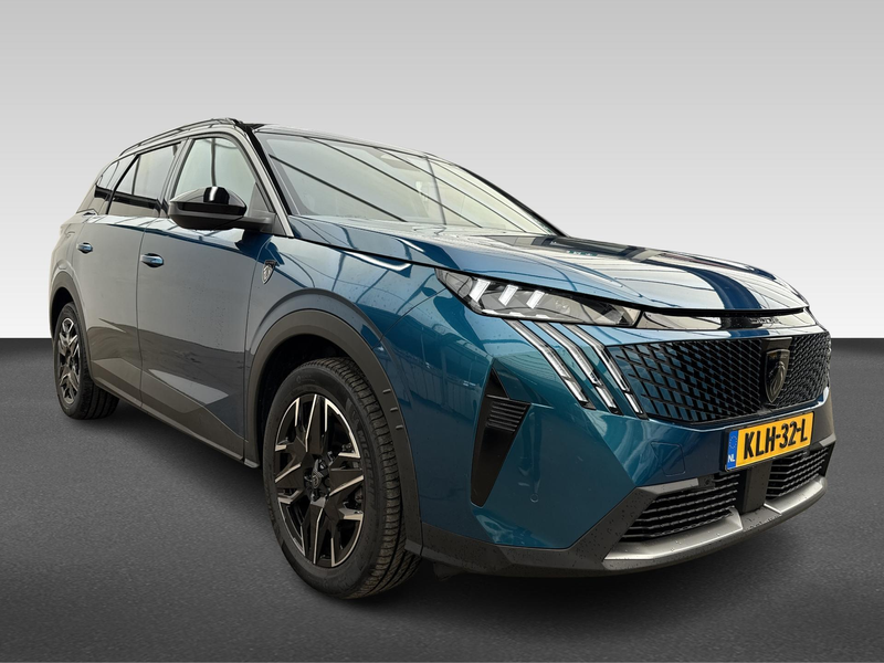 Peugeot 5008 1.2 Hybrid 145 GT 7p — photo 6