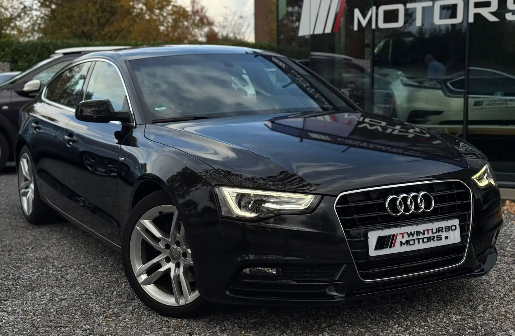 Audi A5 A5 1.8 TFSI Sportback SLINE Noir - 2