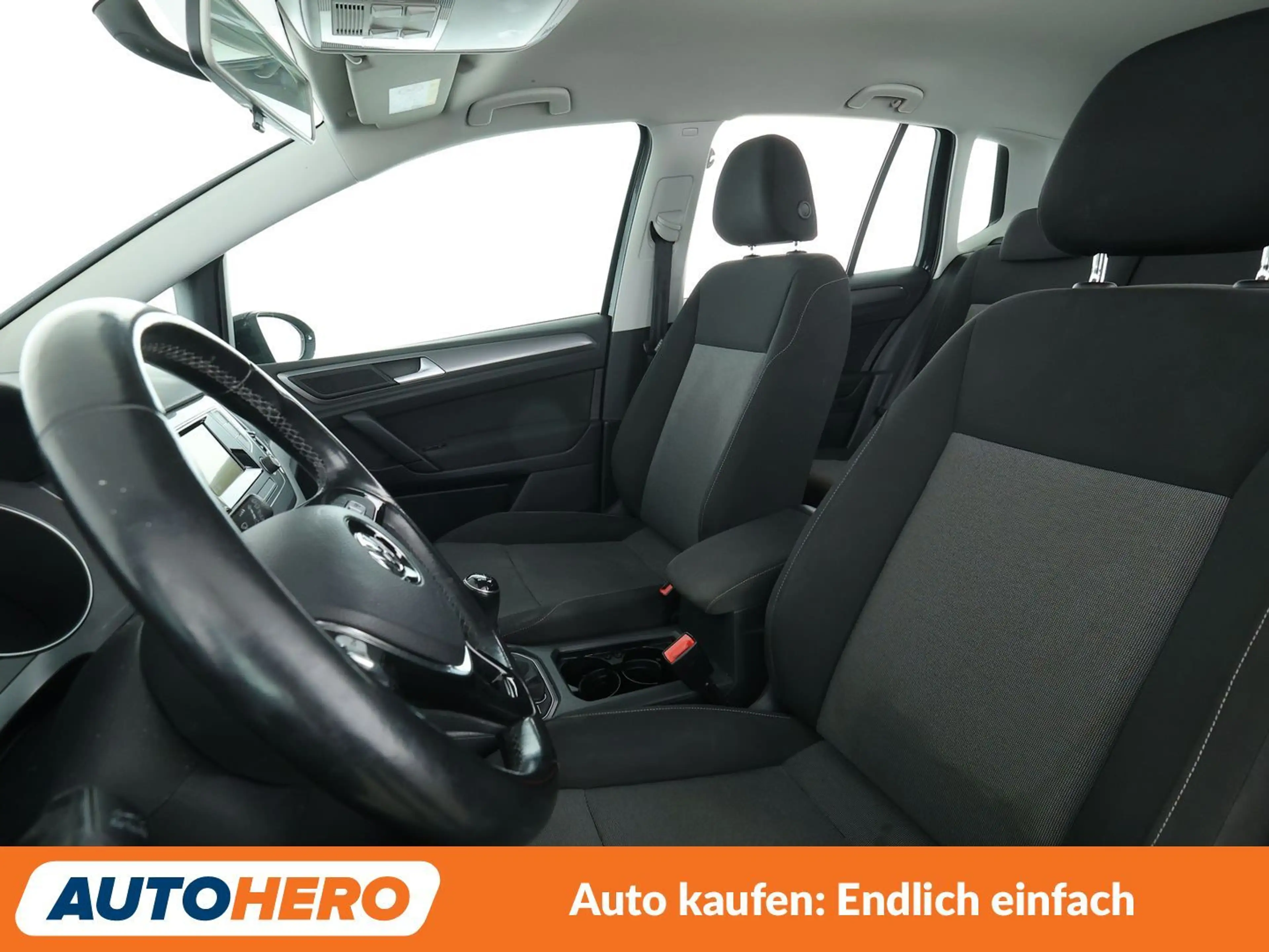 Volkswagen Golf Sportsvan 1.2 TSI Trendline BlueMotion Tech *PDC*AHK*KLIMA* — photo 10