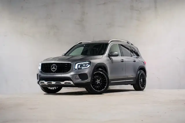Mercedes-Benz GLB 180 ✖️ 19' AMG | FULL OPTION | BLACK PACK | TVA