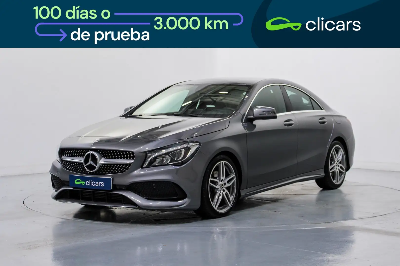 Mercedes-Benz CLA 180 7G-DCT Gris - 1