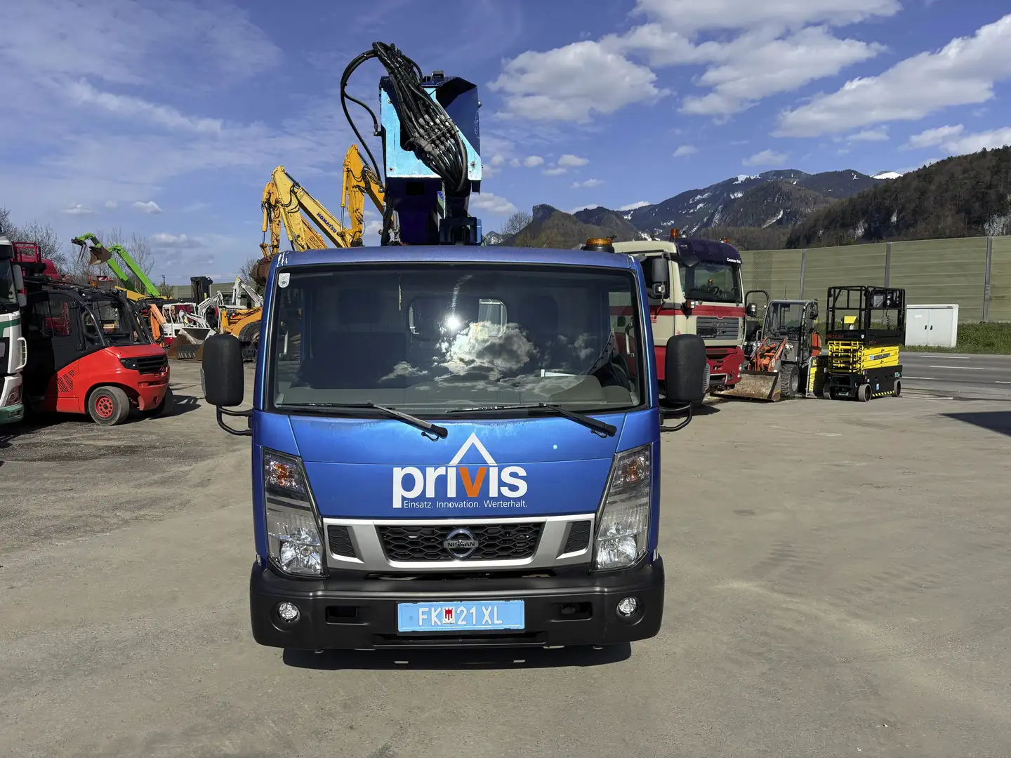 Nissan NT 400 Cabstar ManottiGDX 20/E Hubarbeitsbühne Blau - 2