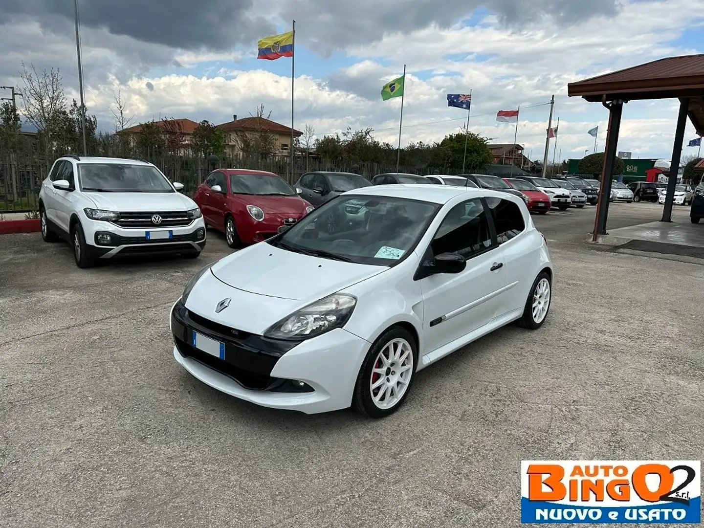 Renault Clio Clio 3p 2.0 16v RS 203cv Weiß - 1