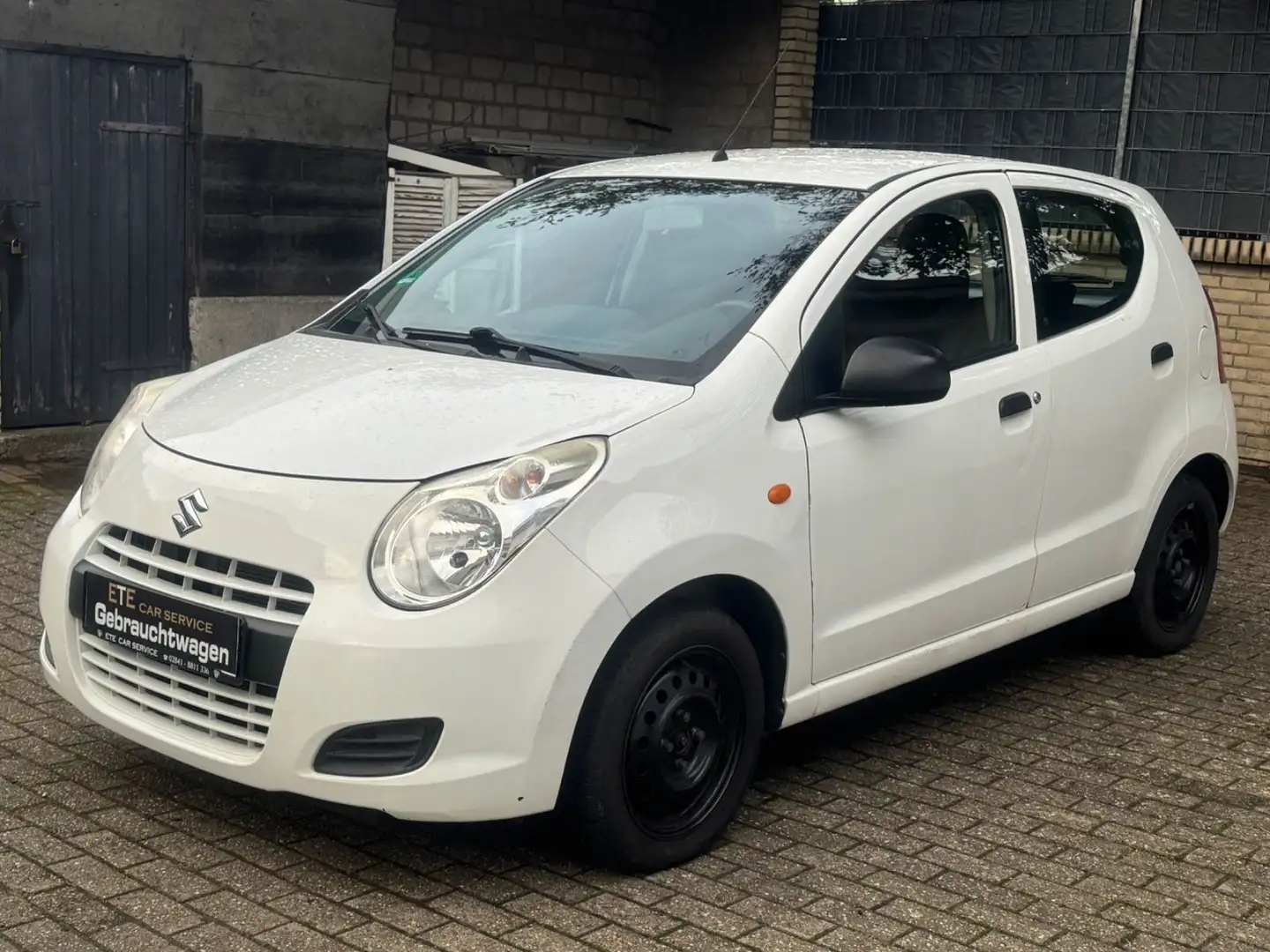 Suzuki Alto *KLIMA+2.HAND+TÜV NEU+SERVCIE NEU* Weiß - 2