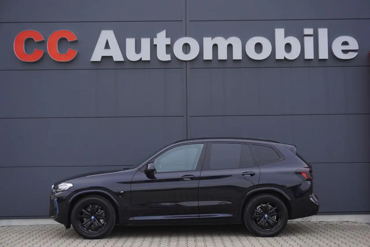 BMW iX3 M-Sport/DrivingProf/Pano/Leder/19Zoll/LED/