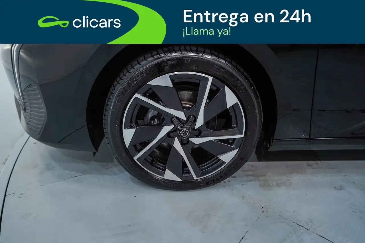 Peugeot 308 1.2 PureTech S&S Allure 130 — Vehicle gallery 11